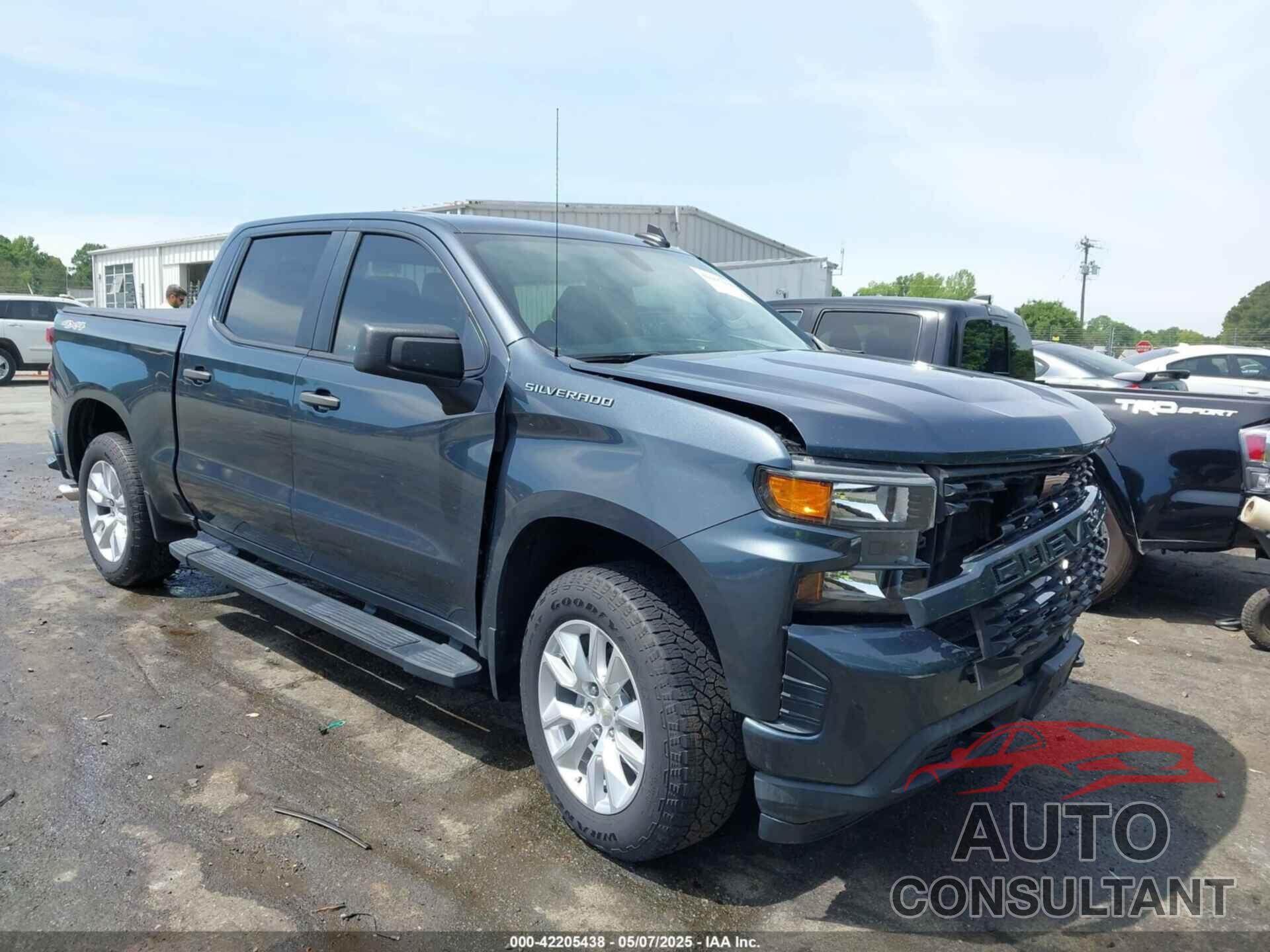 CHEVROLET SILVERADO 1500 2020 - 1GCPYBEH8LZ206345