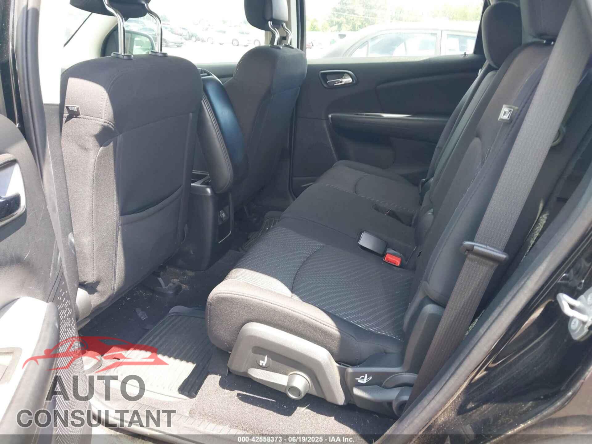 DODGE JOURNEY 2015 - 3C4PDCAB7FT630081