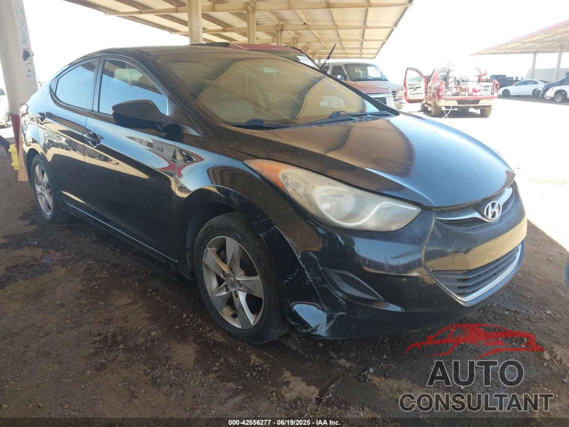 HYUNDAI ELANTRA 2011 - KMHDH4AE0BU089099