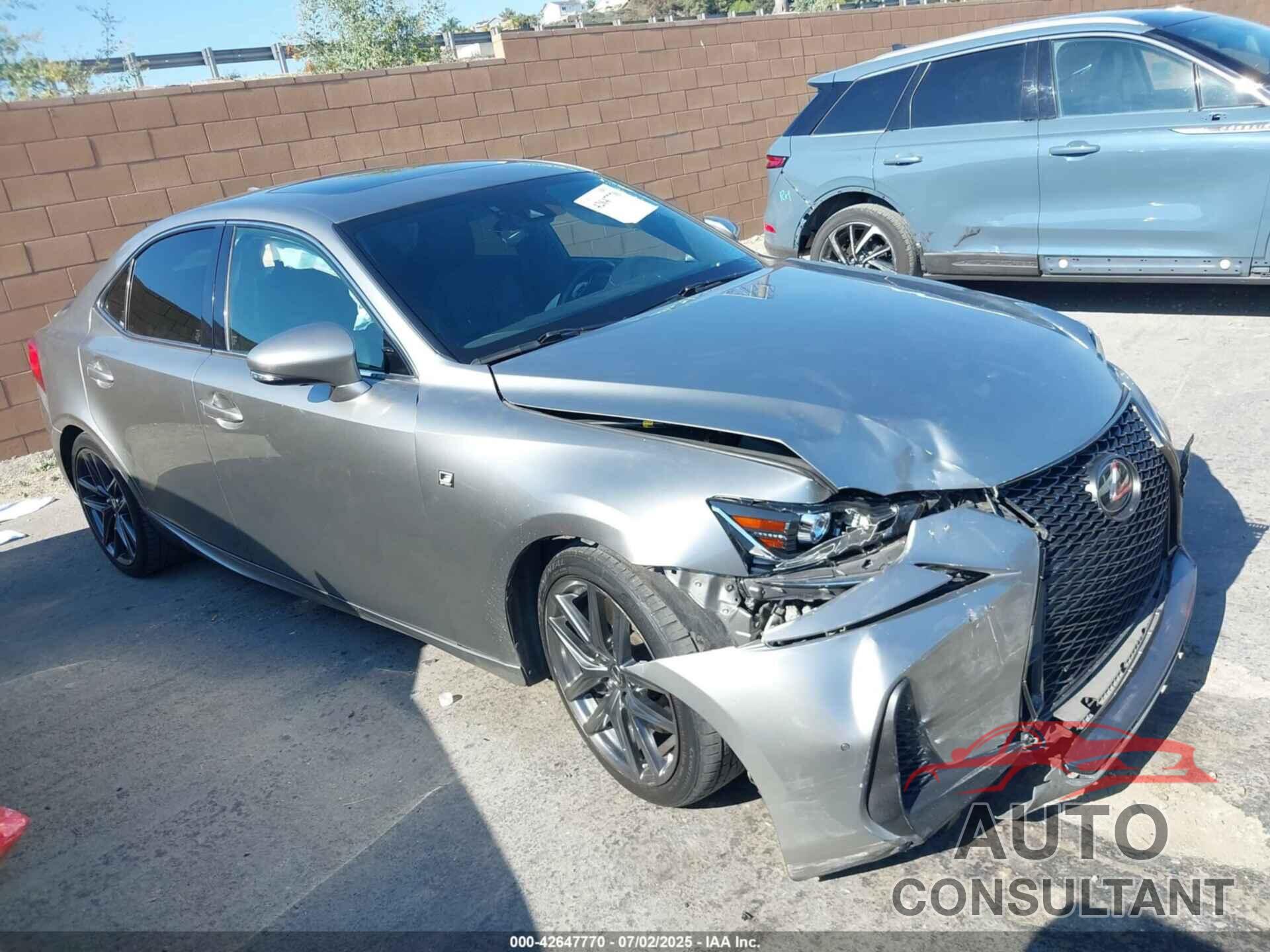 LEXUS IS 300 2018 - JTHBA1D23J5075625