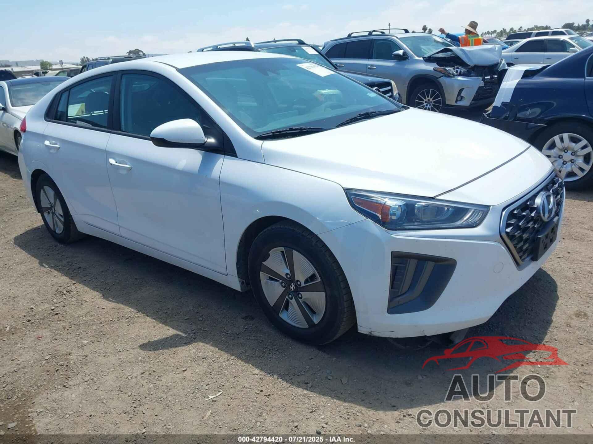 HYUNDAI IONIQ HYBRID 2022 - KMHC65LC4NU275588