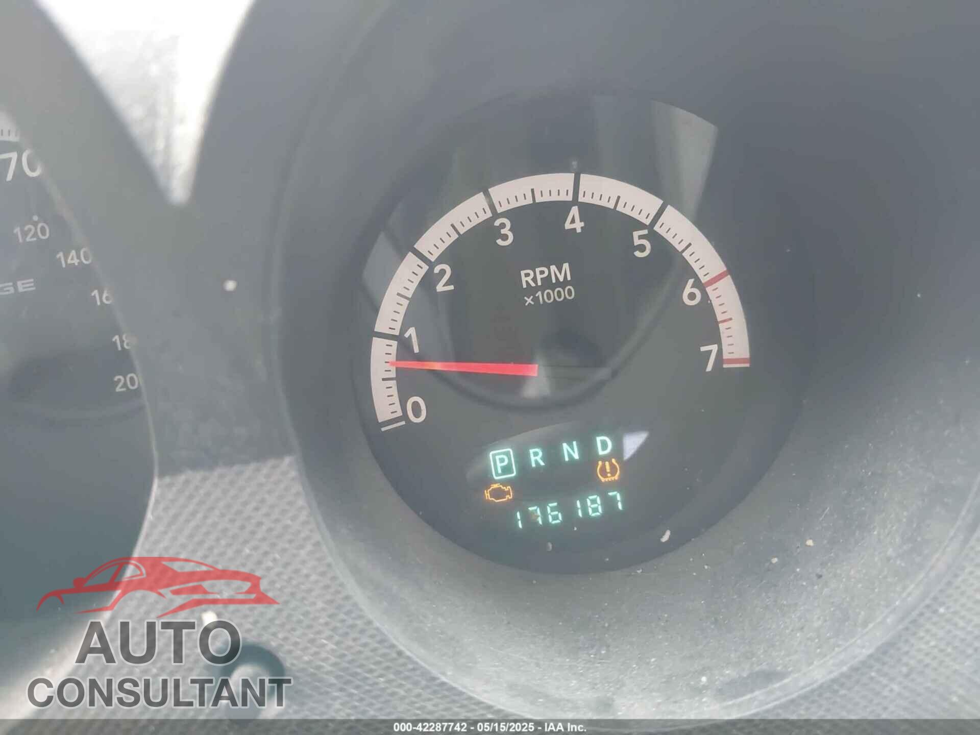 DODGE NITRO 2011 - 1D4PU2GK8BW599237