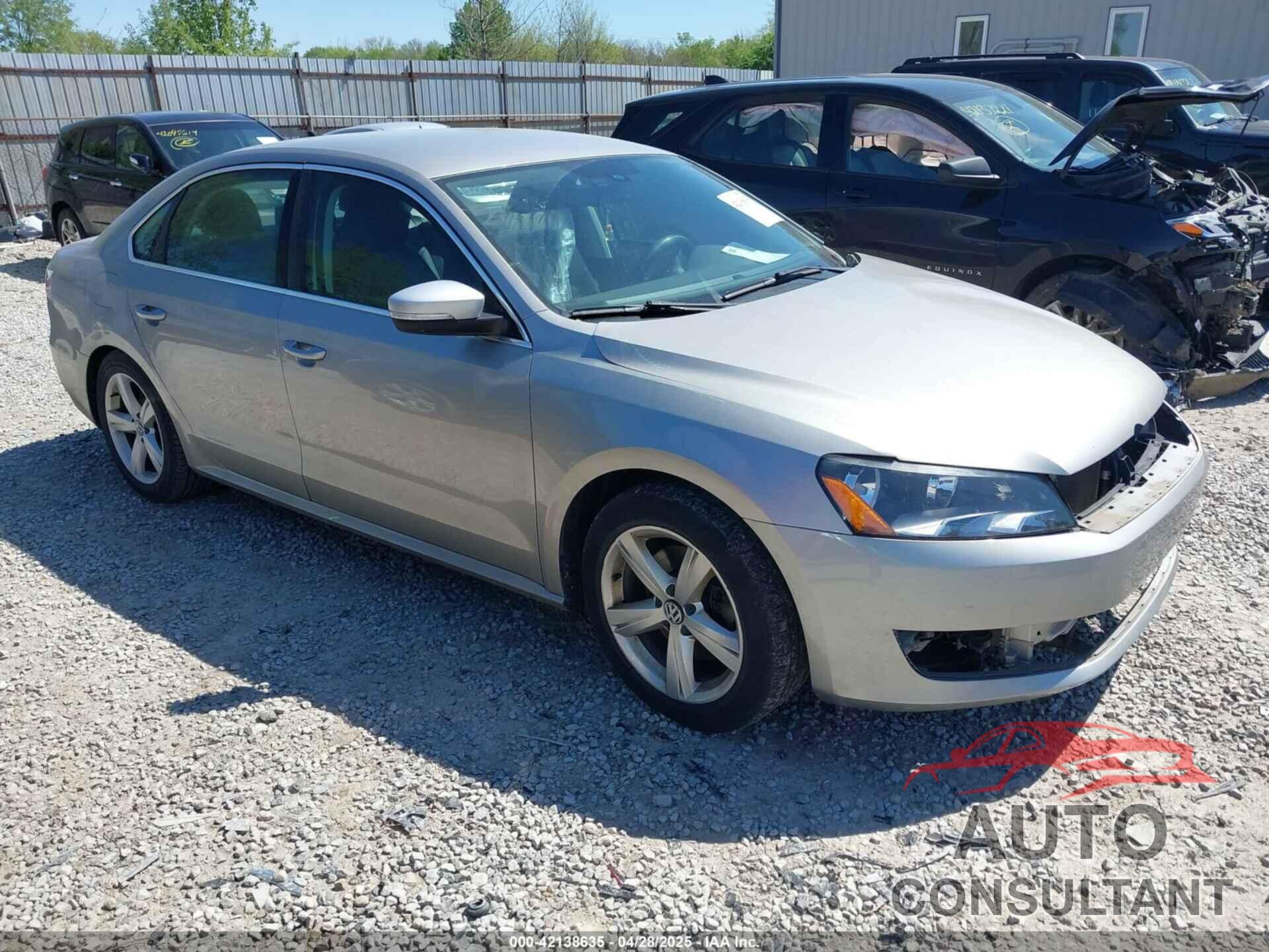 VOLKSWAGEN PASSAT 2012 - 1VWBP7A3XCC002571