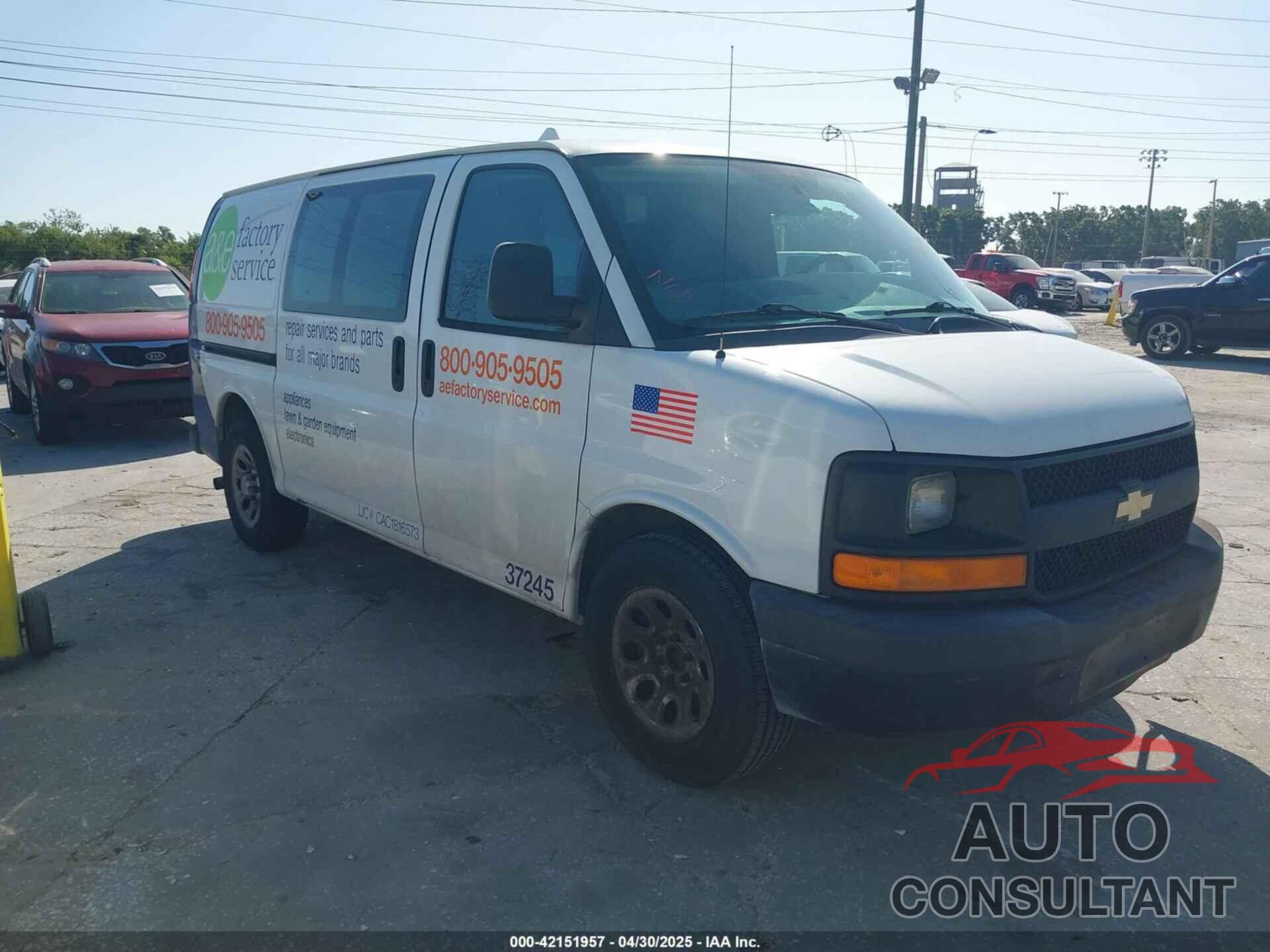 CHEVROLET EXPRESS 2013 - 1GCSGAFX1D1179714
