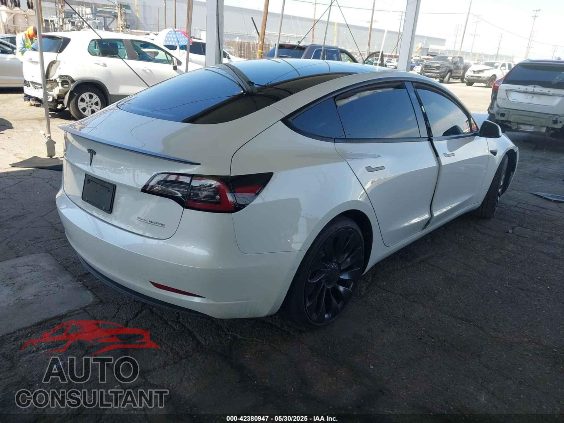 TESLA MODEL 3 2022 - 5YJ3E1EC5NF195612