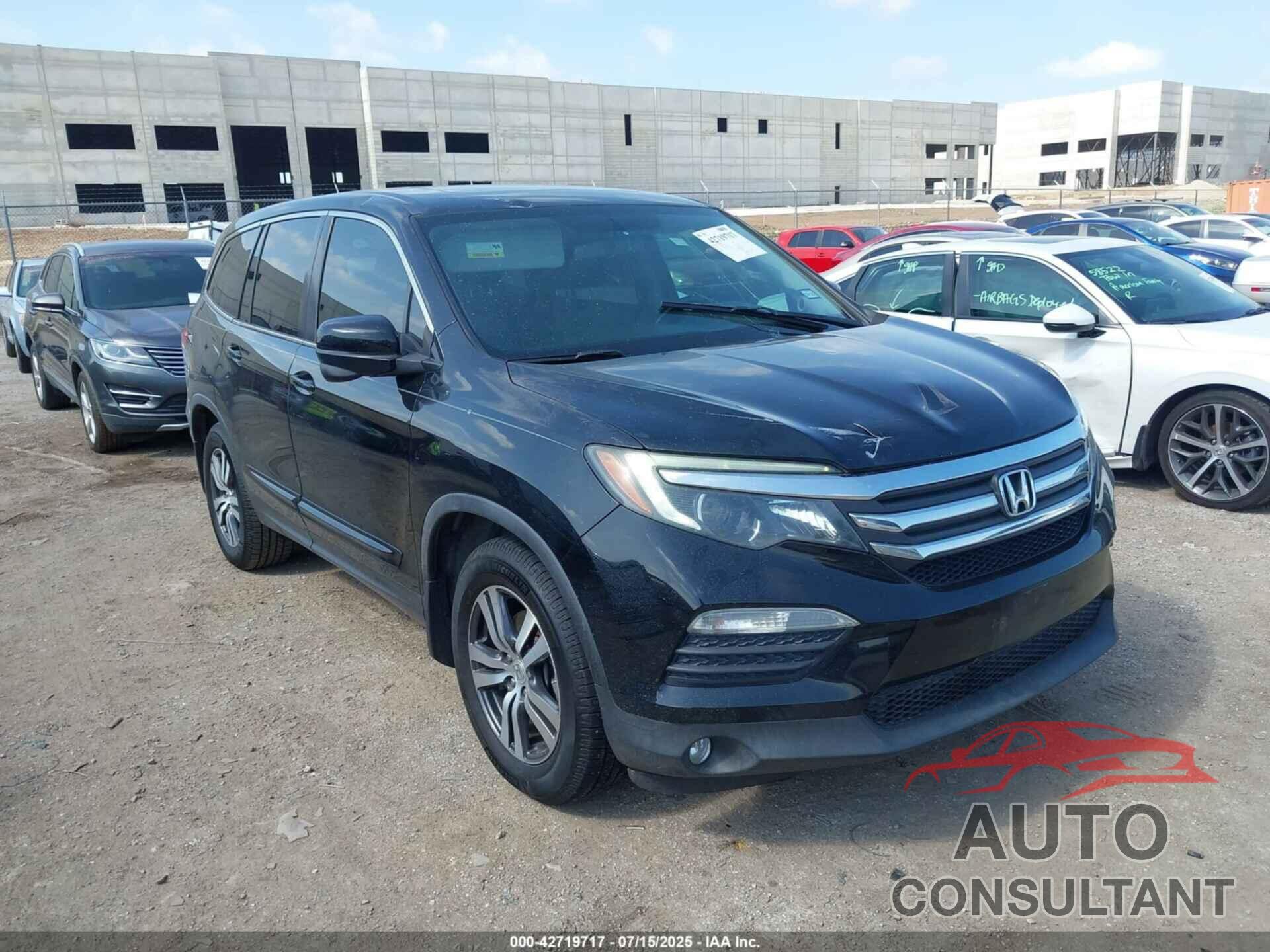 HONDA PILOT 2018 - 5FNYF5H82JB007642