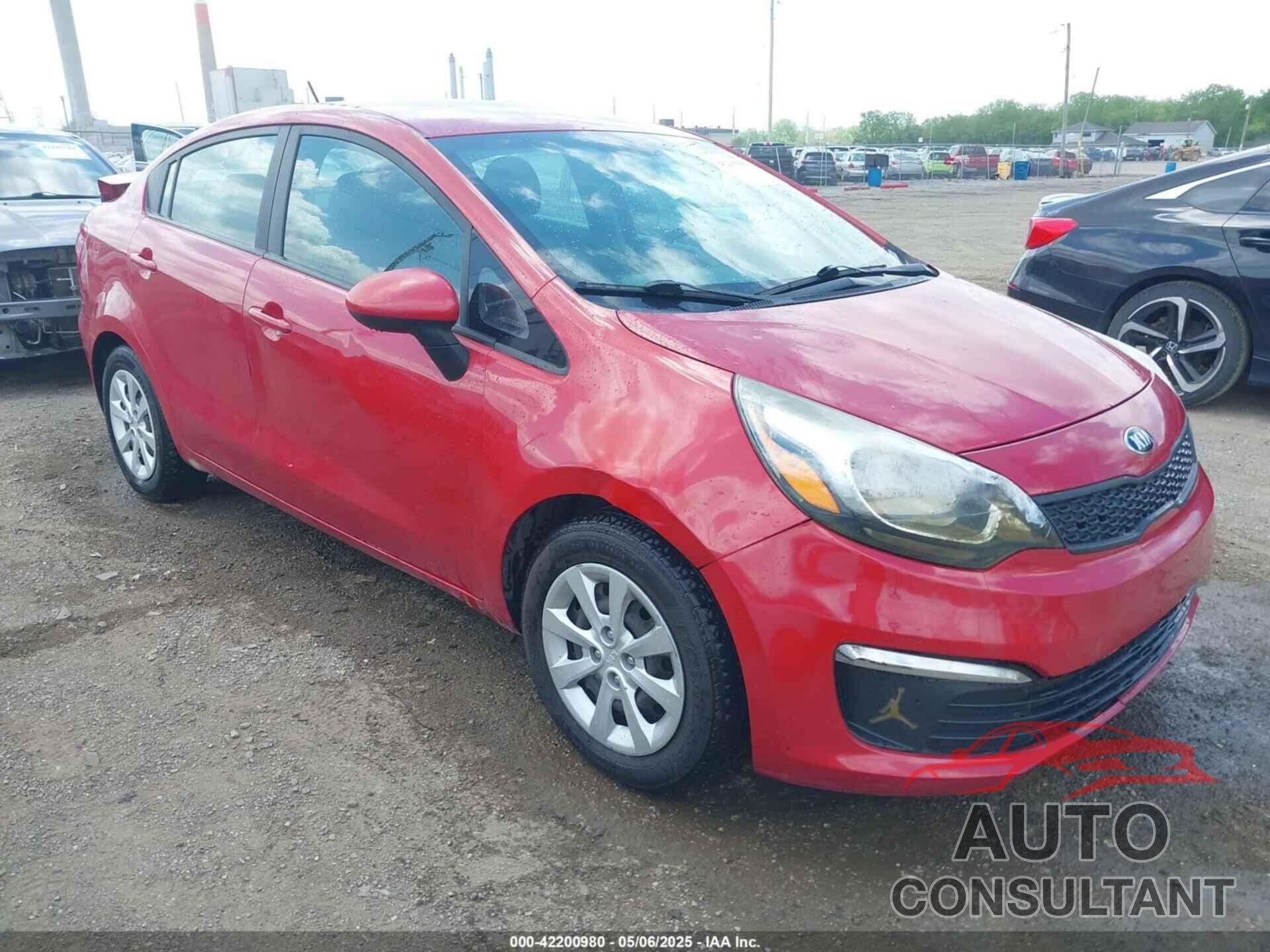 KIA RIO 2017 - KNADM4A3XH6061433