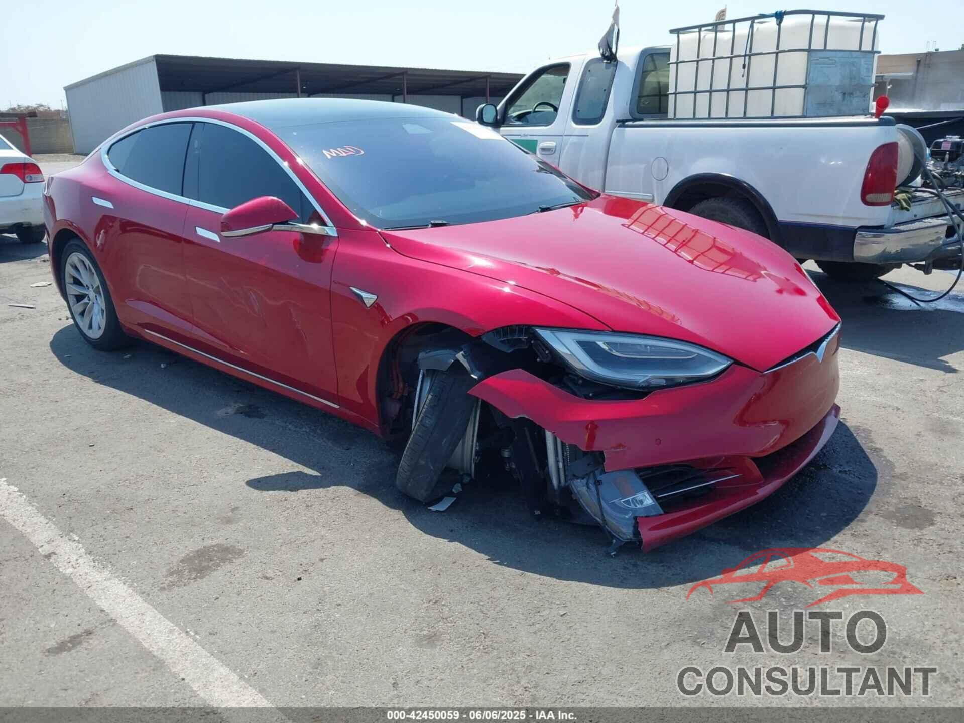 TESLA MODEL S 2018 - 5YJSA1E26JF263487