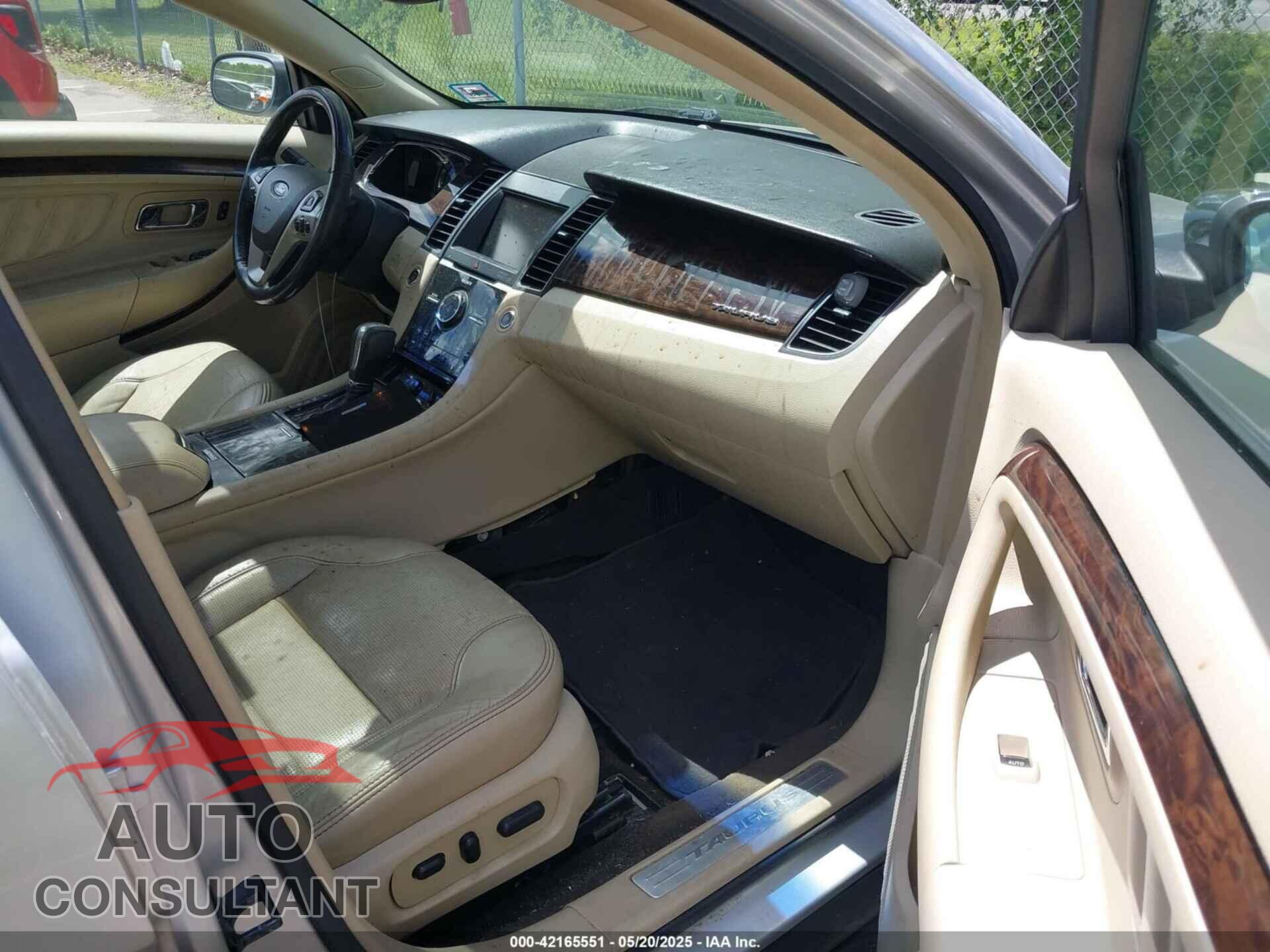 FORD TAURUS 2013 - 1FAHP2F83DG165731