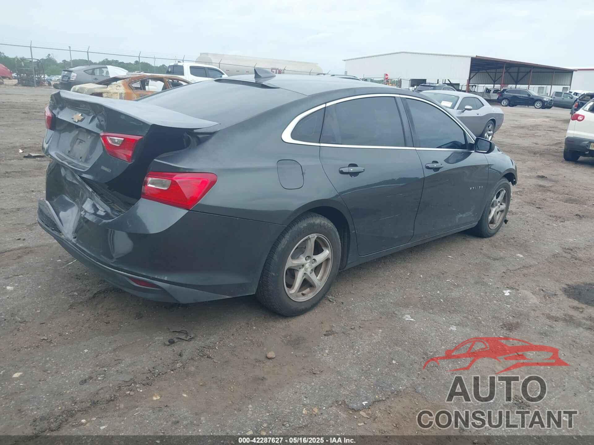 CHEVROLET MALIBU 2017 - 1G1ZB5ST7HF161274