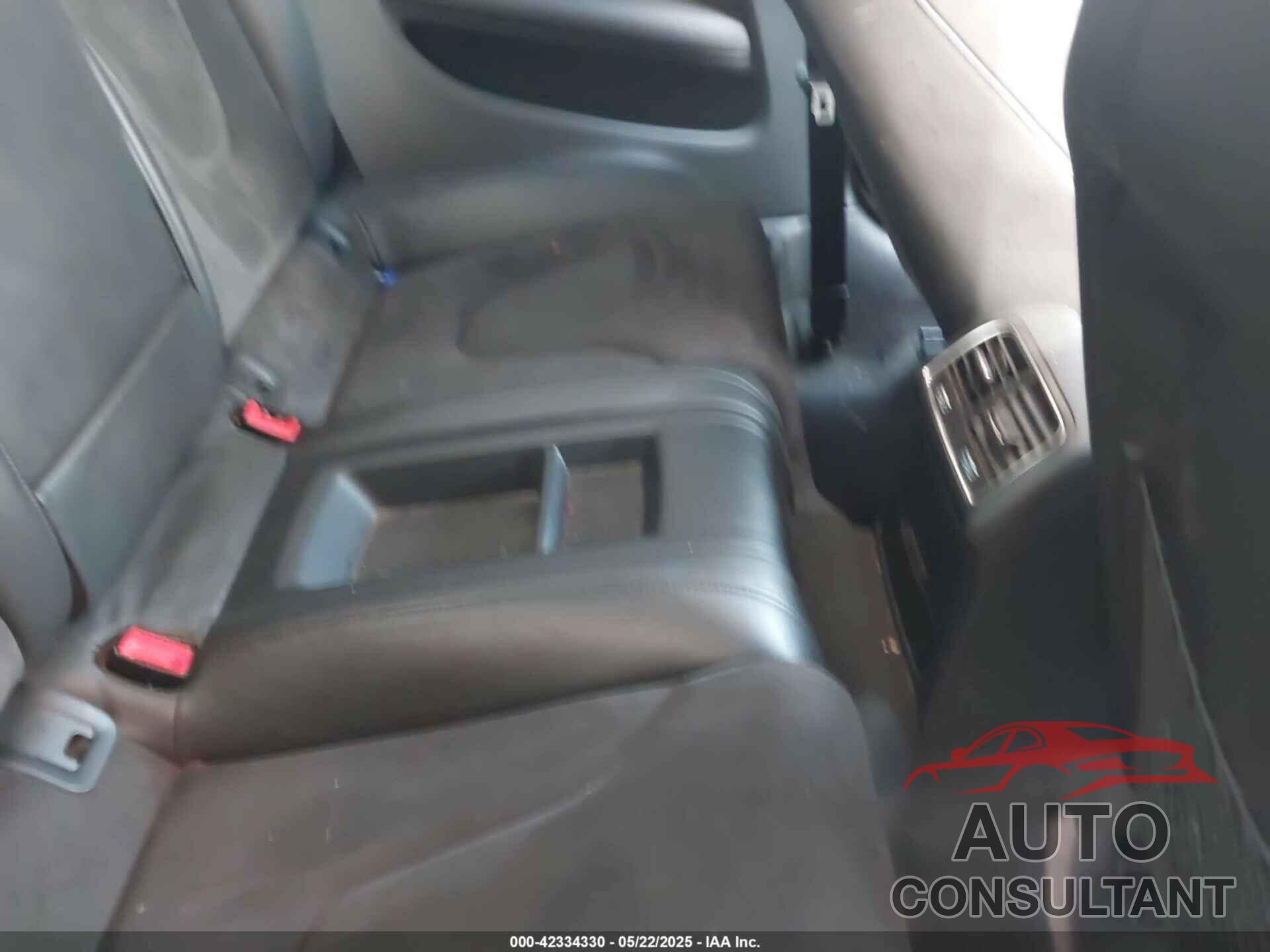 AUDI S5 2014 - WAUCGAFR7EA023732