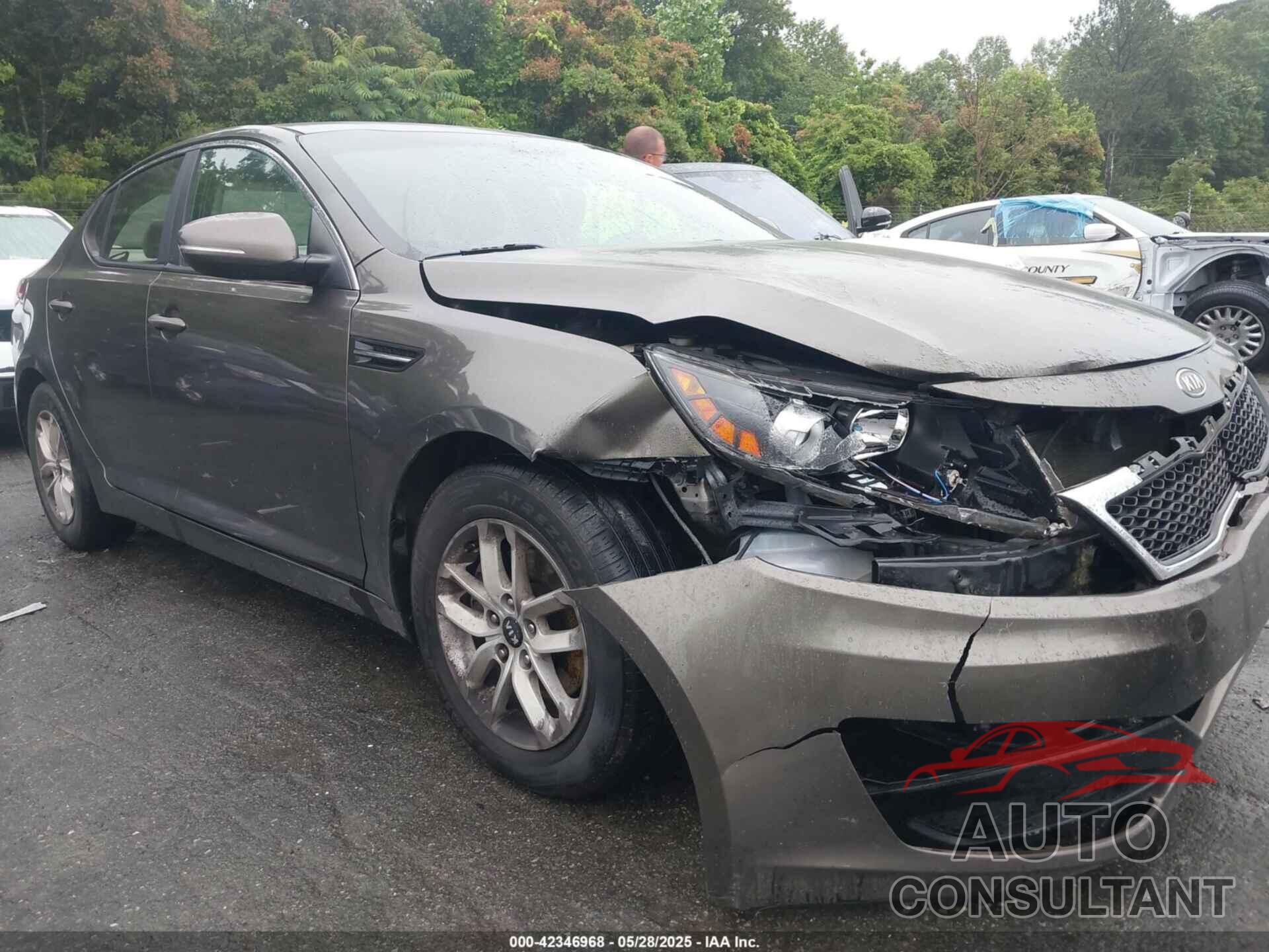 KIA OPTIMA 2011 - KNAGM4A76B5073334