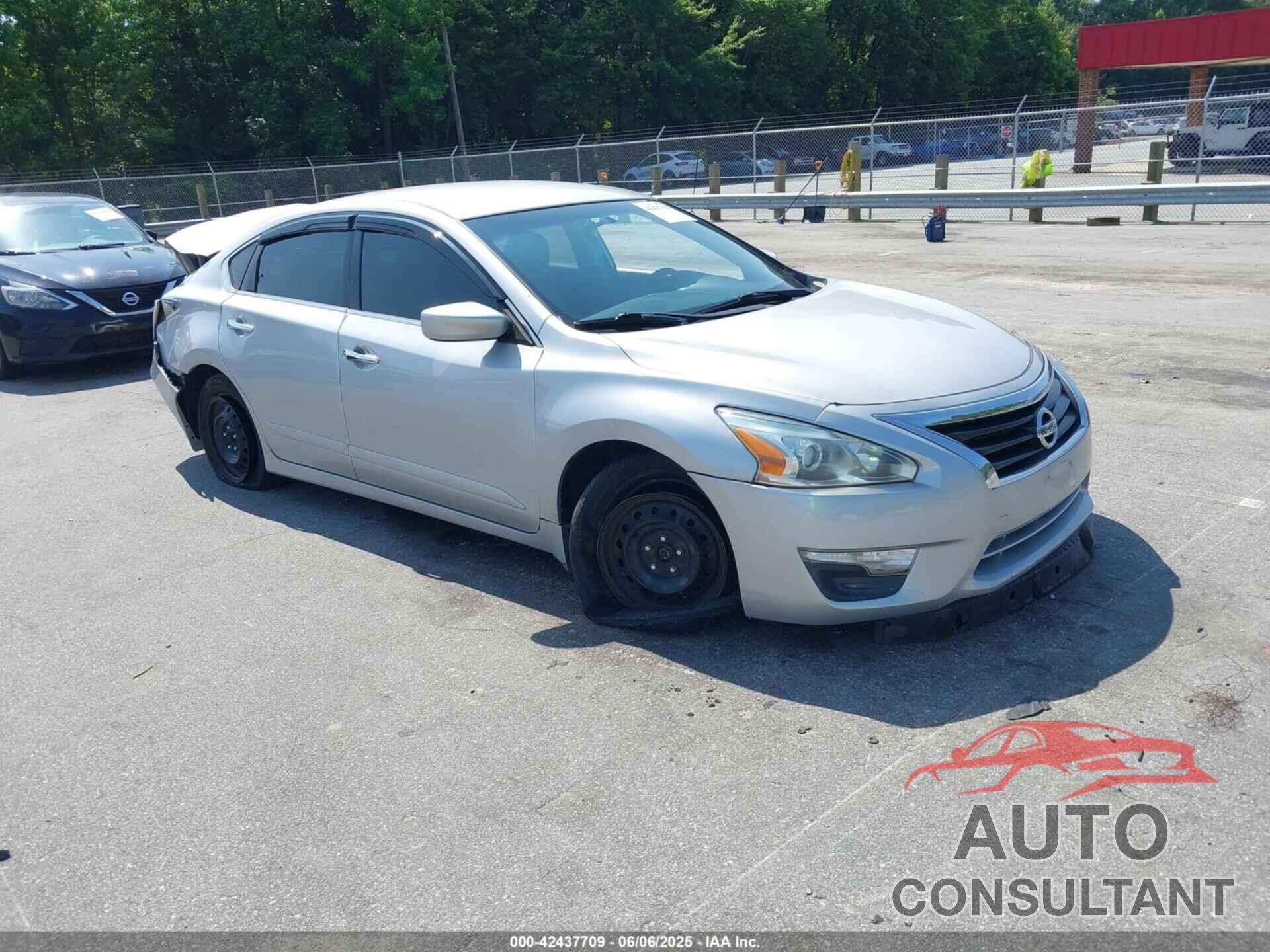 NISSAN ALTIMA 2015 - 1N4AL3AP9FN304289