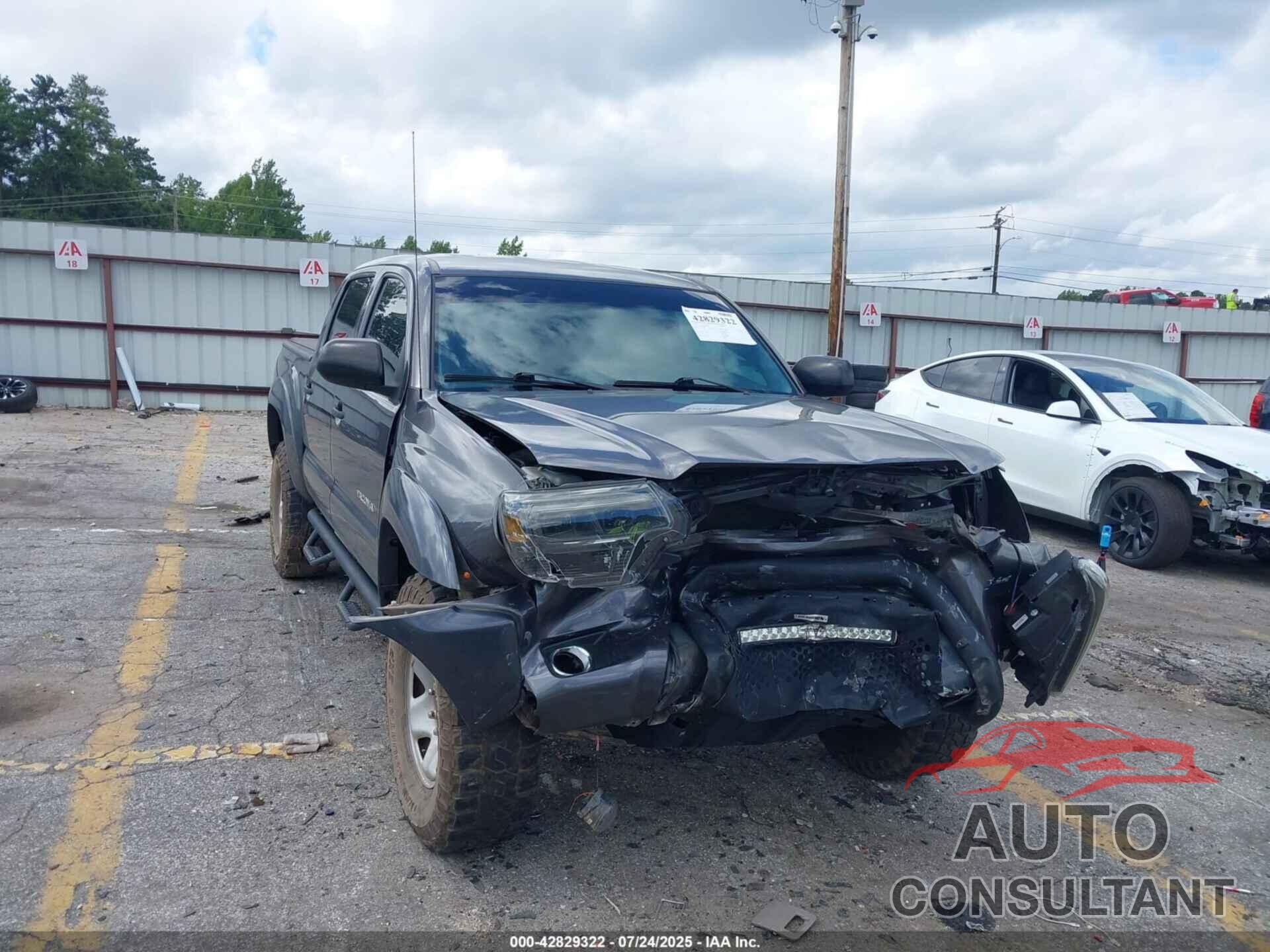 TOYOTA TACOMA 2015 - 5TFJX4GN6FX046506