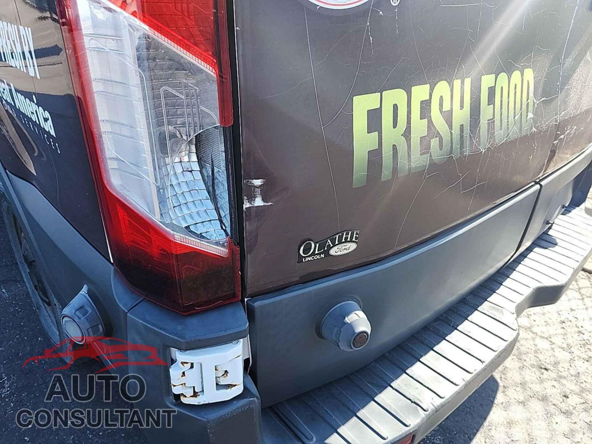FORD TRANSIT 2015 - 1FTNE2YM5FKA93671