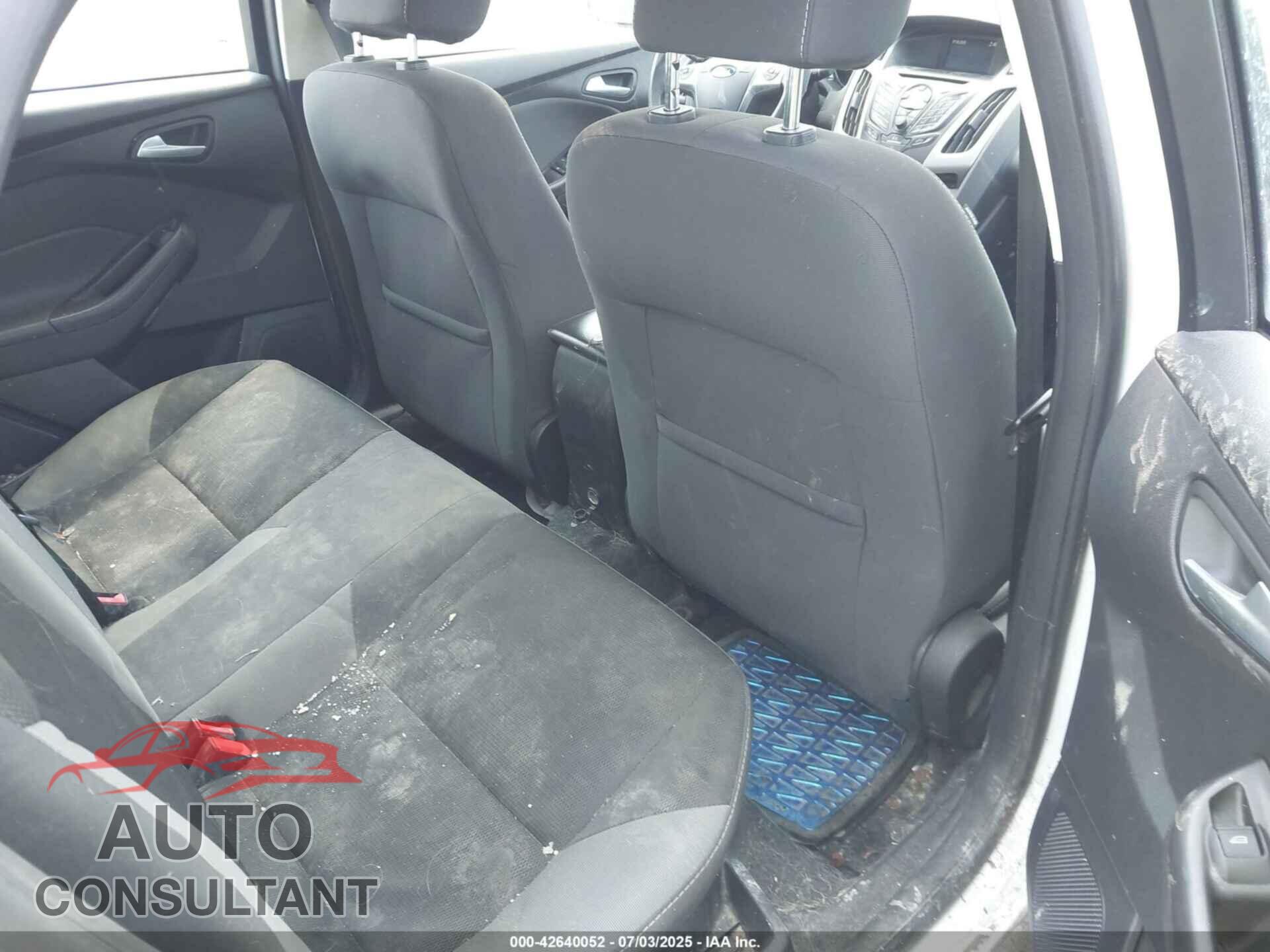FORD FOCUS 2014 - 1FADP3F20EL393355