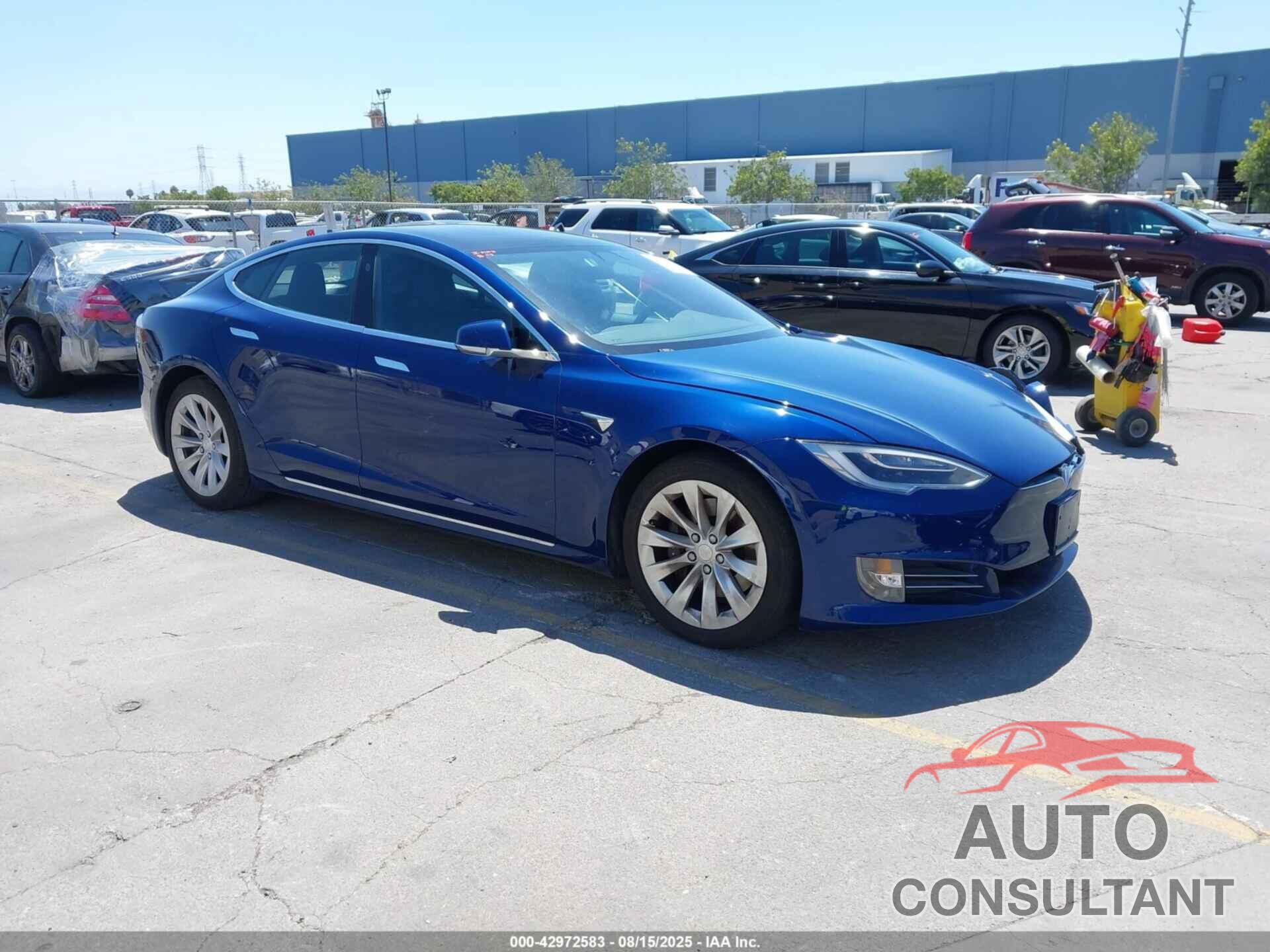 TESLA MODEL S 2017 - 5YJSA1E2XHF230521