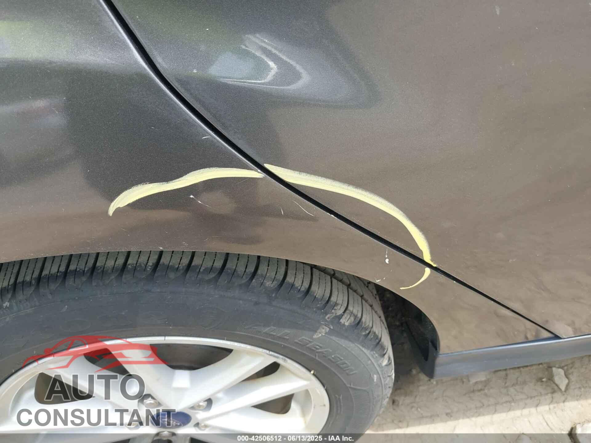 FORD FOCUS 2017 - 1FADP3K26HL232194