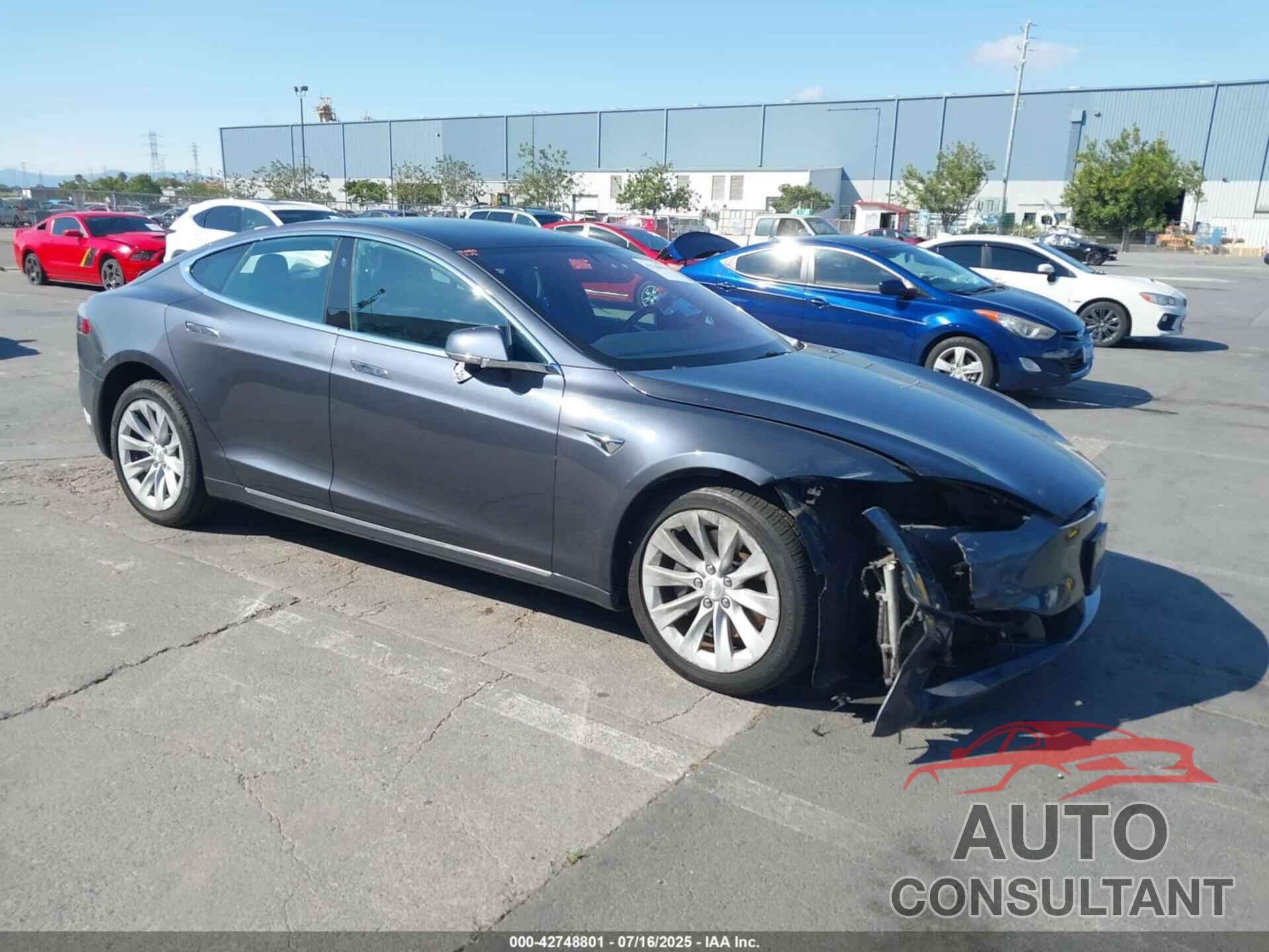 TESLA MODEL S 2018 - 5YJSA1E26JF249573