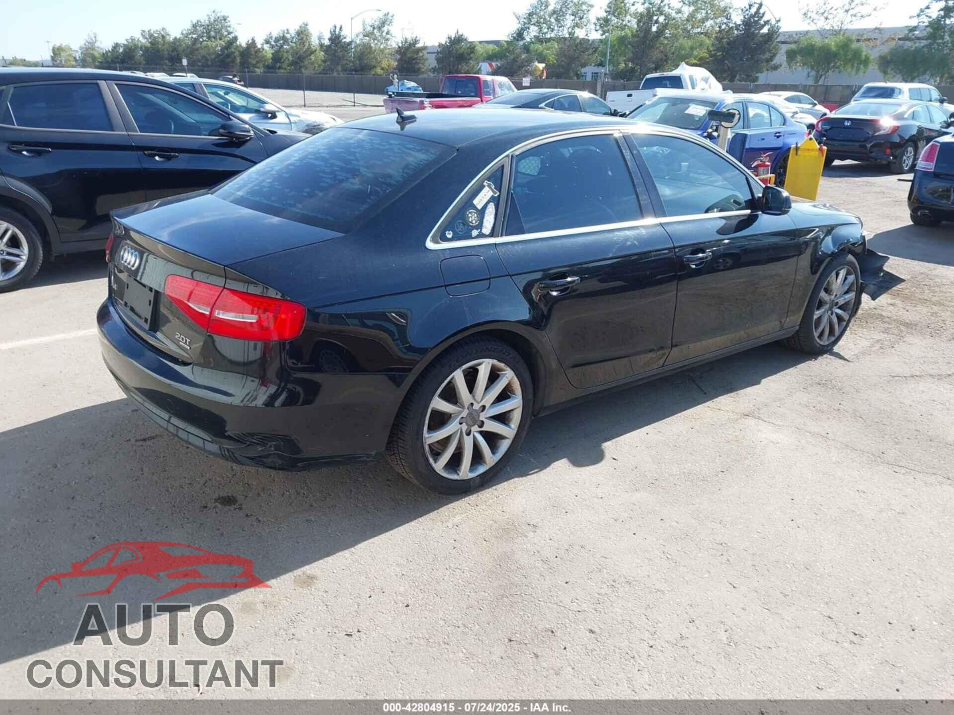 AUDI A4 2013 - WAUFFAFL7DN031901