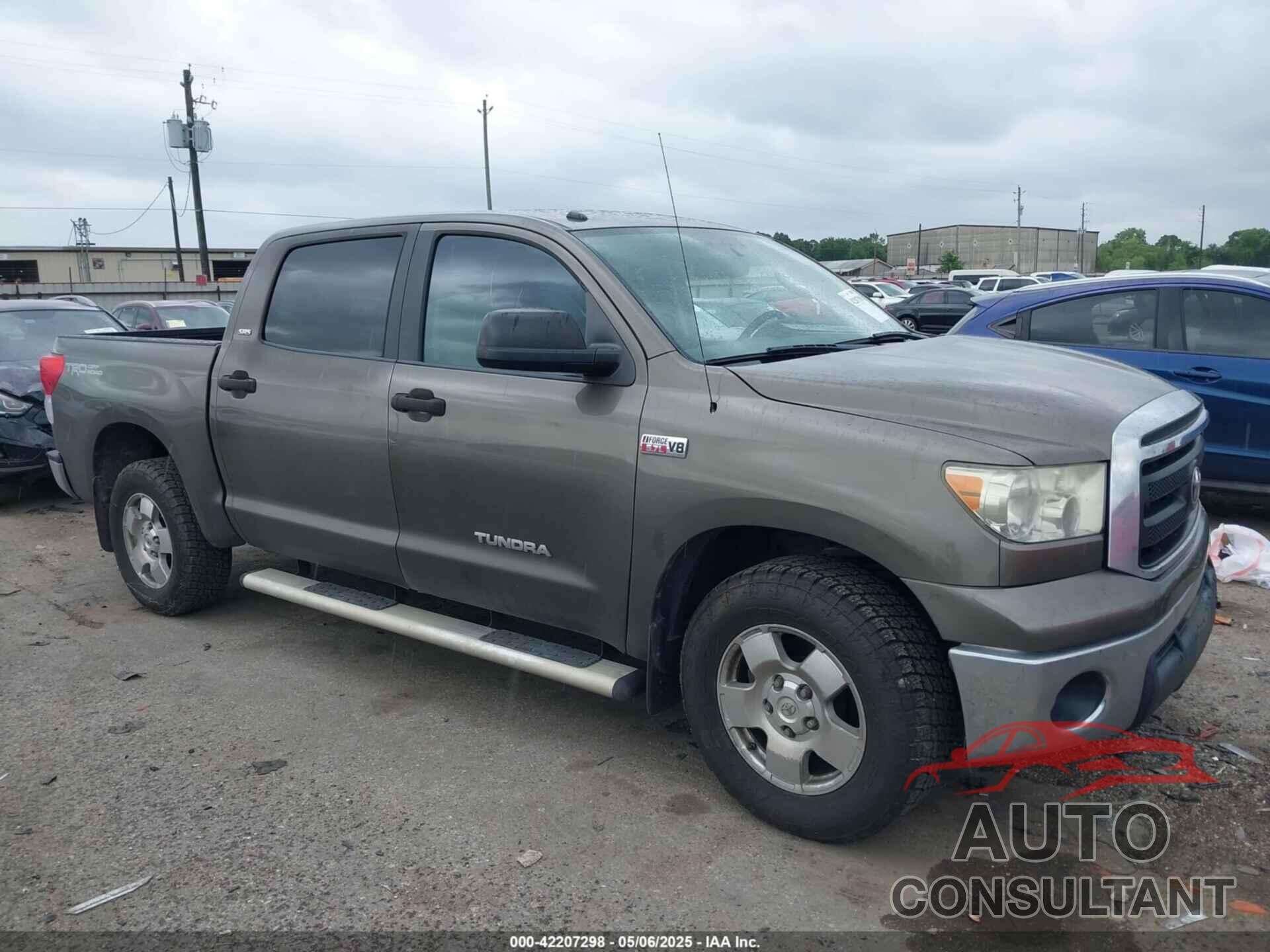 TOYOTA TUNDRA 2011 - 5TFEY5F19BX111314