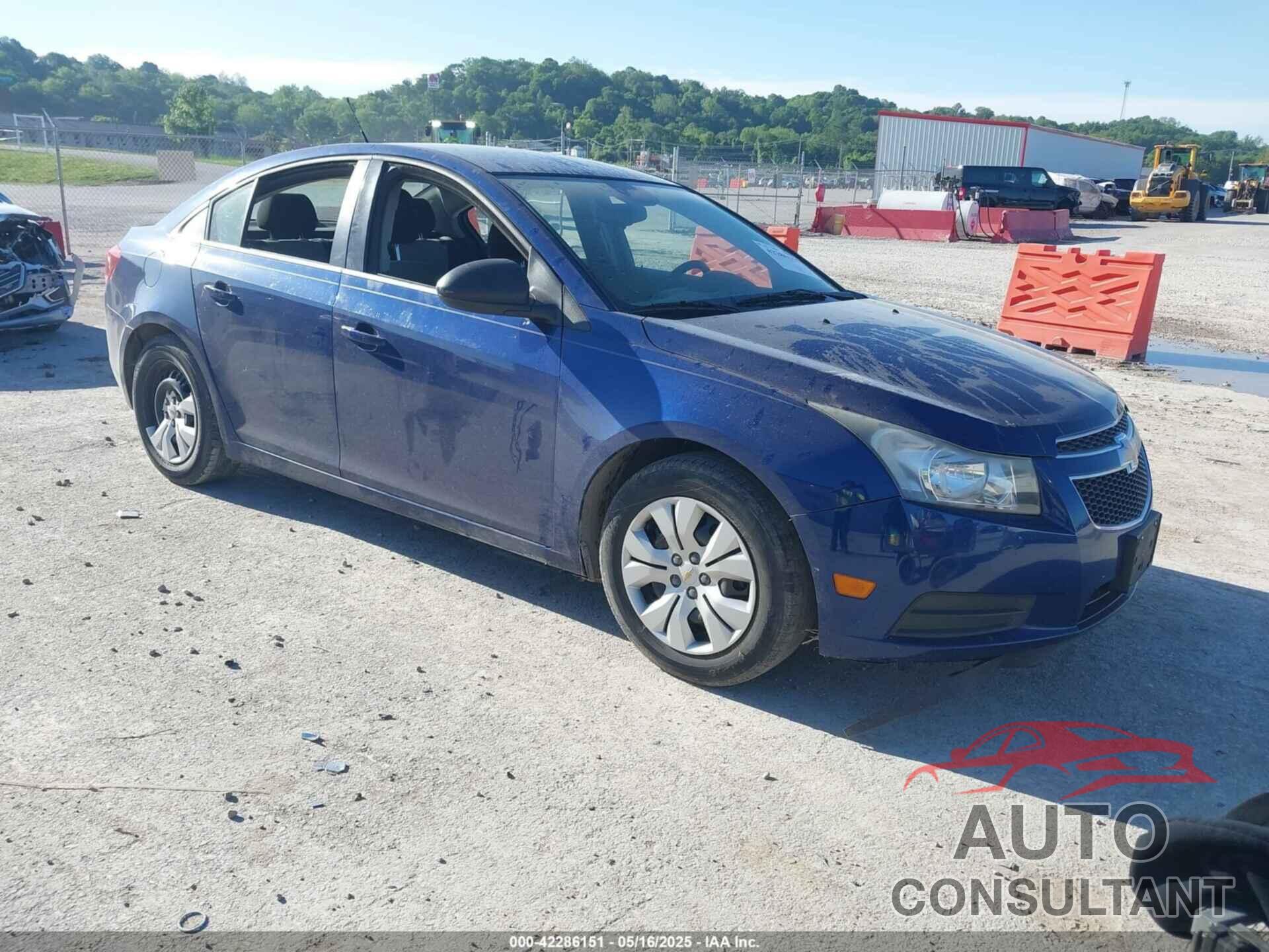 CHEVROLET CRUZE 2012 - 1G1PC5SH2C7404976