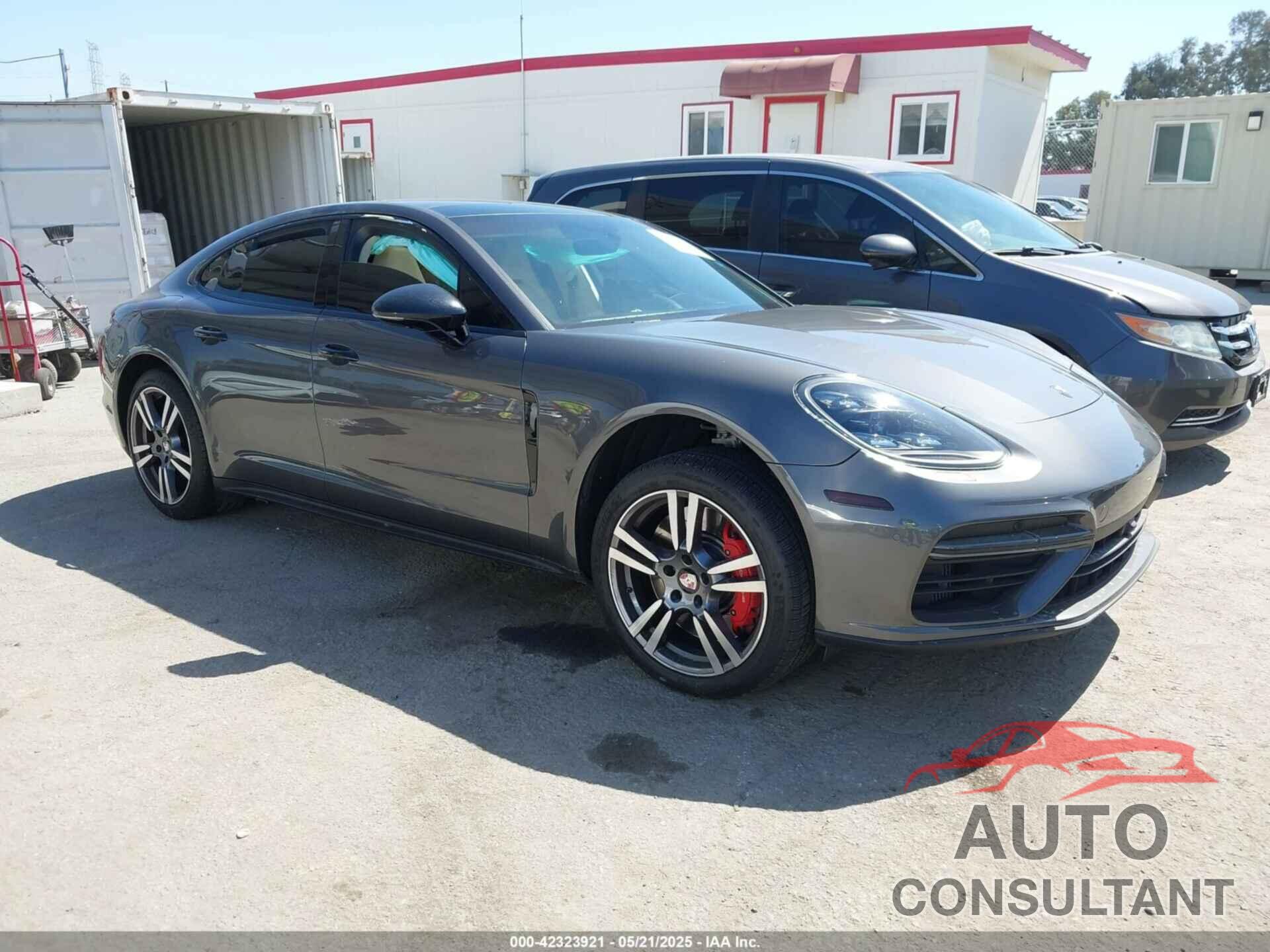 PORSCHE PANAMERA 2018 - WP0AF2A70JL140236