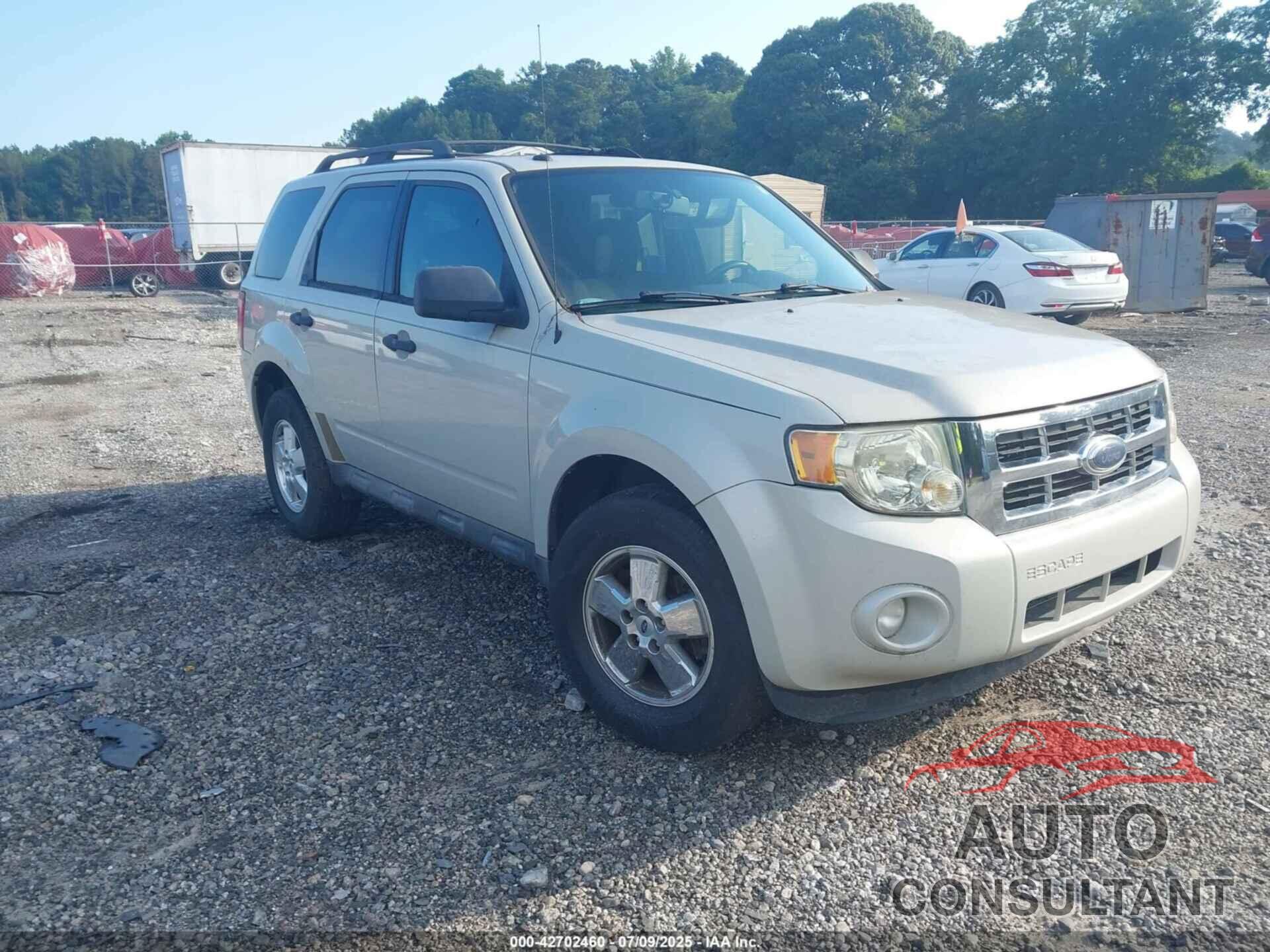 FORD ESCAPE 2009 - 1FMCU03709KA24807