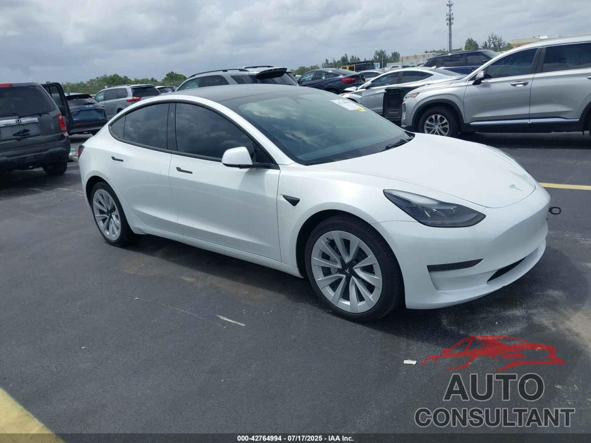 TESLA MODEL 3 2023 - 5YJ3E1EA2PF428752