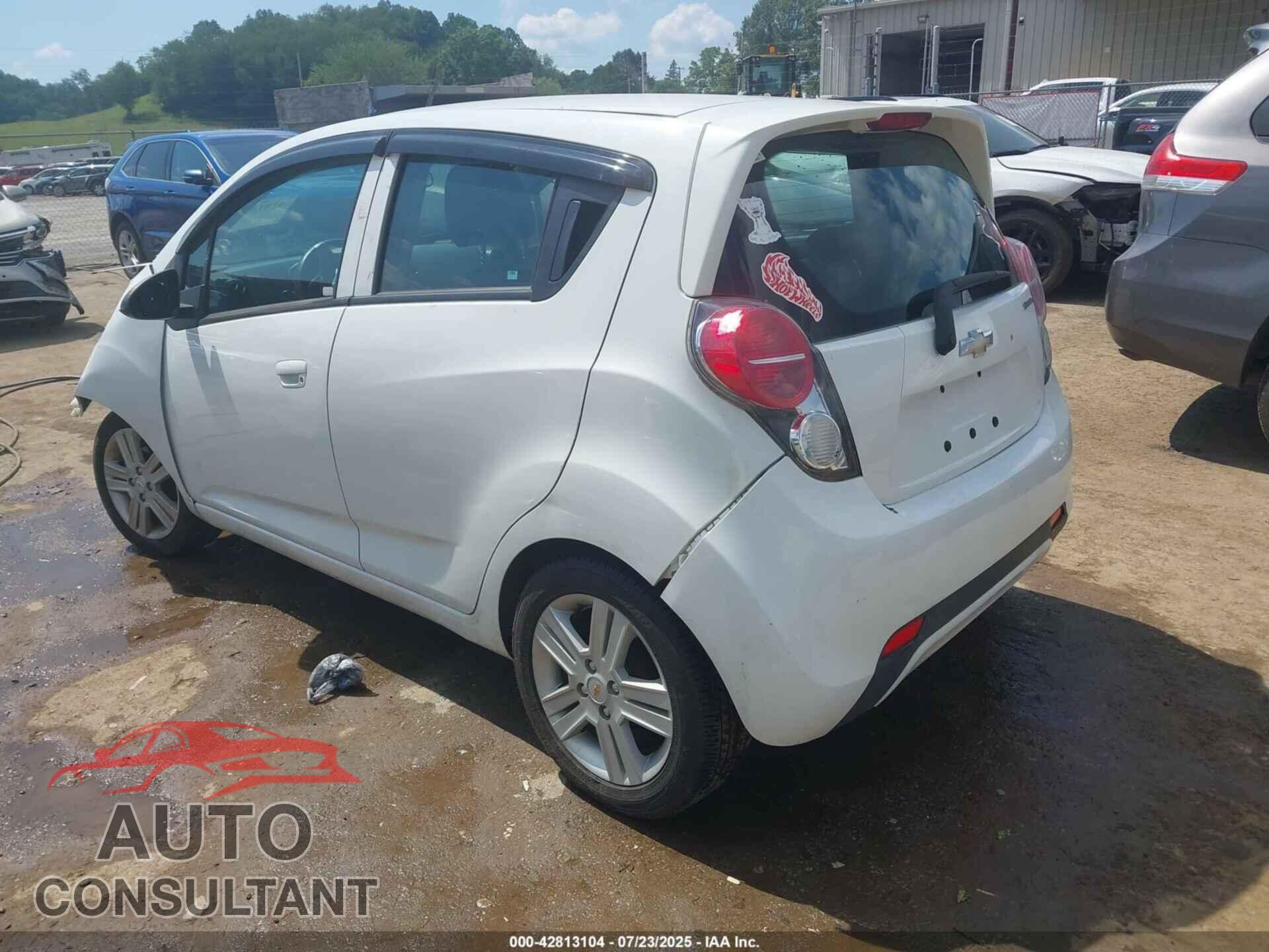 CHEVROLET SPARK 2015 - KL8CD6S90FC739868
