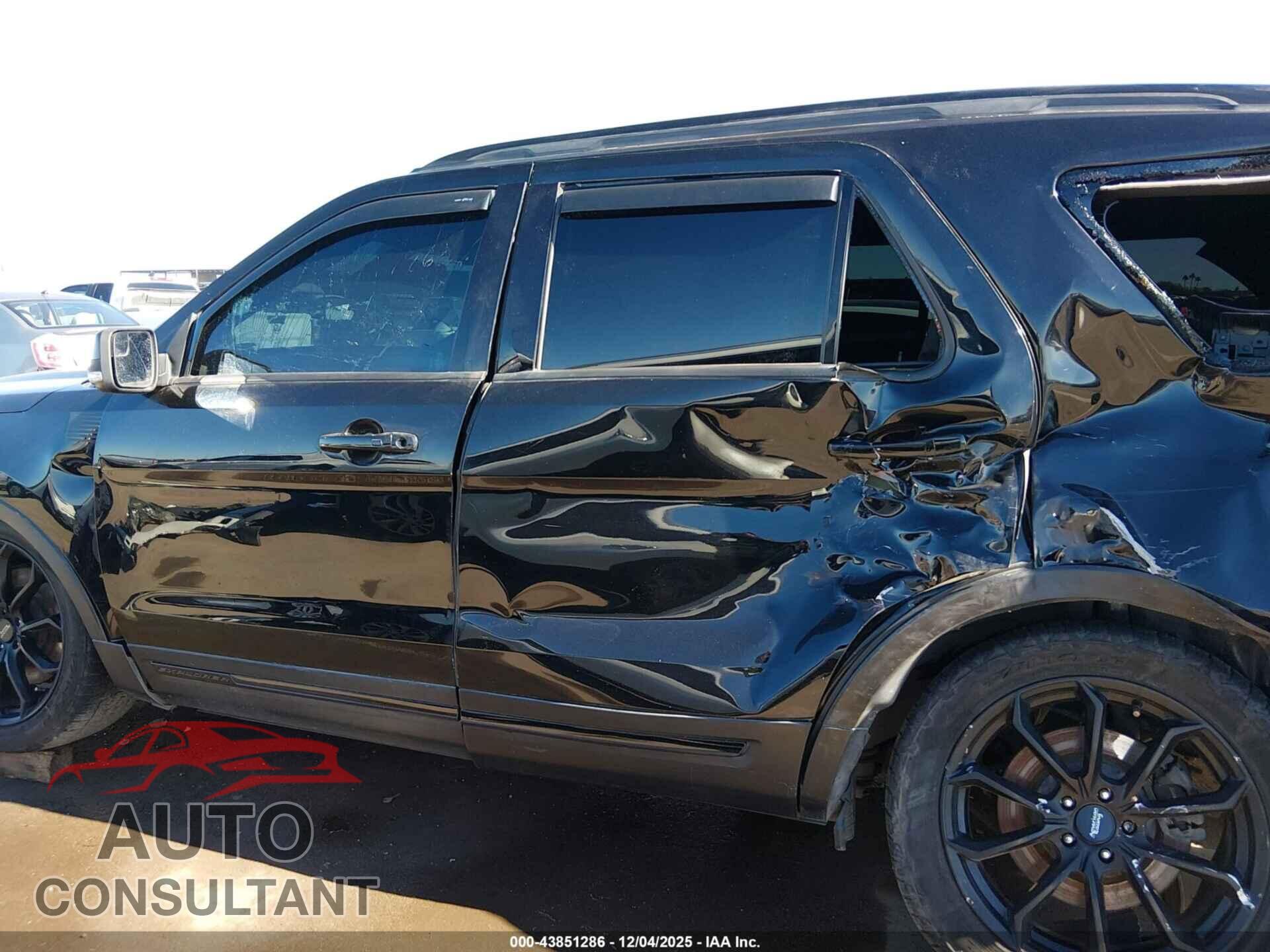 FORD EXPLORER 2018 - 1FM5K8F83JGB90506