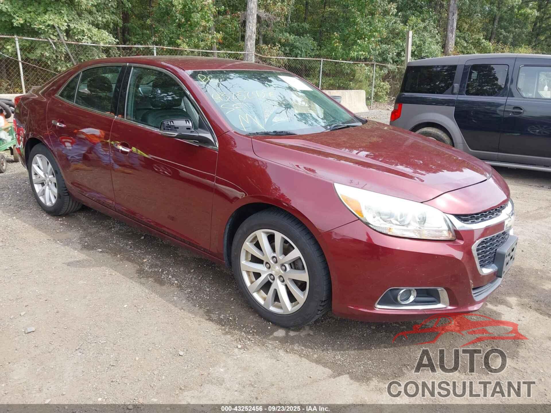 CHEVROLET MALIBU 2015 - 1G11F5SL2FF126138