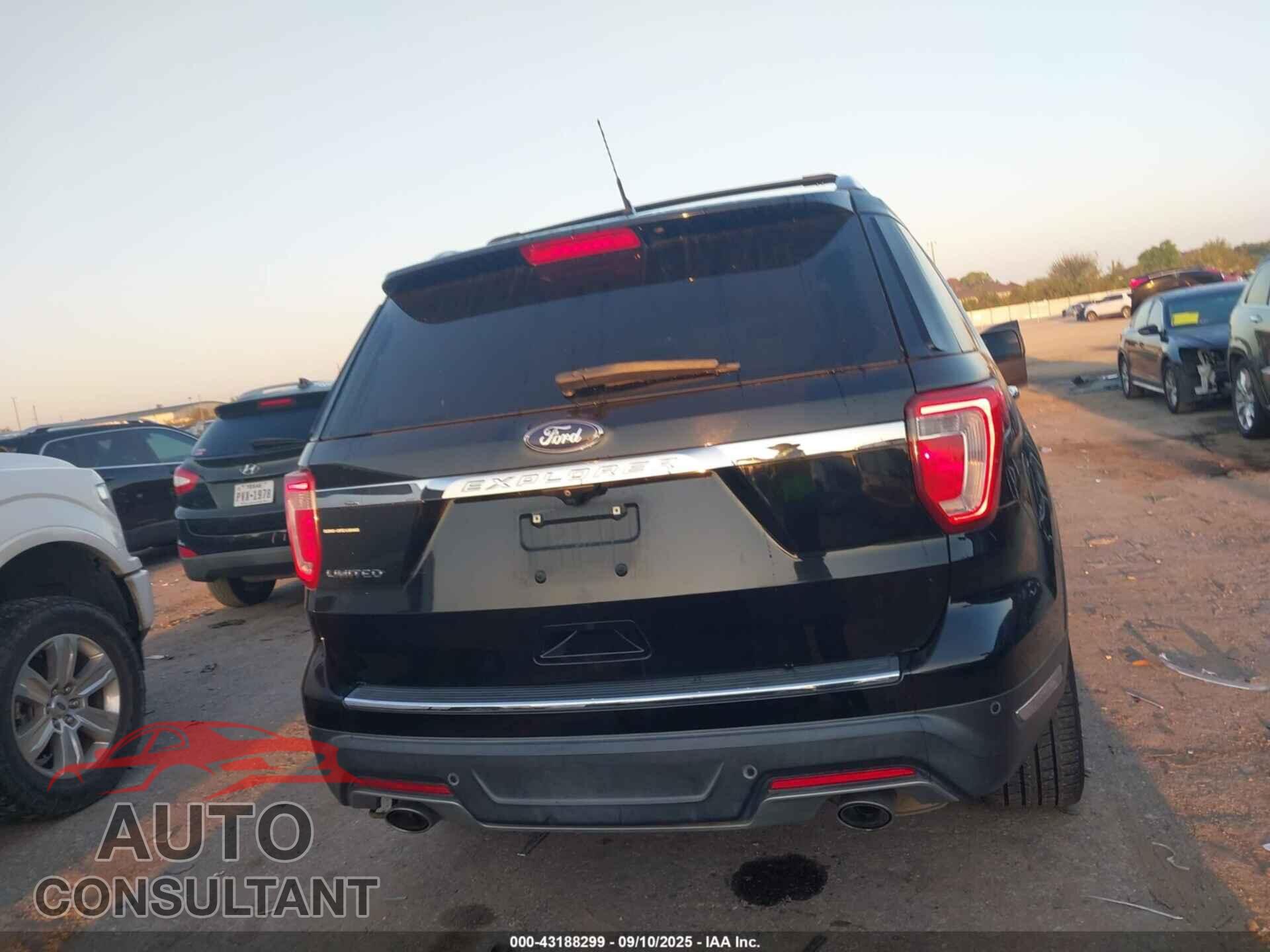 FORD EXPLORER 2018 - 1FM5K7F86JGB66792