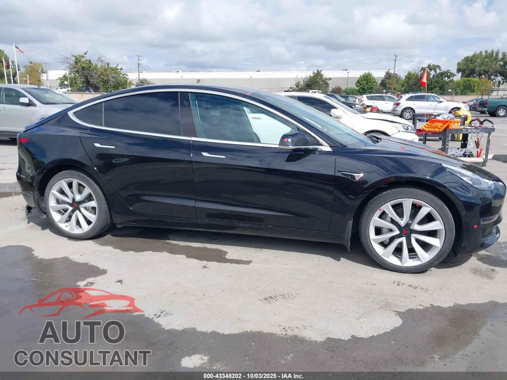 TESLA MODEL 3 2018 - 5YJ3E1EA2JF154508