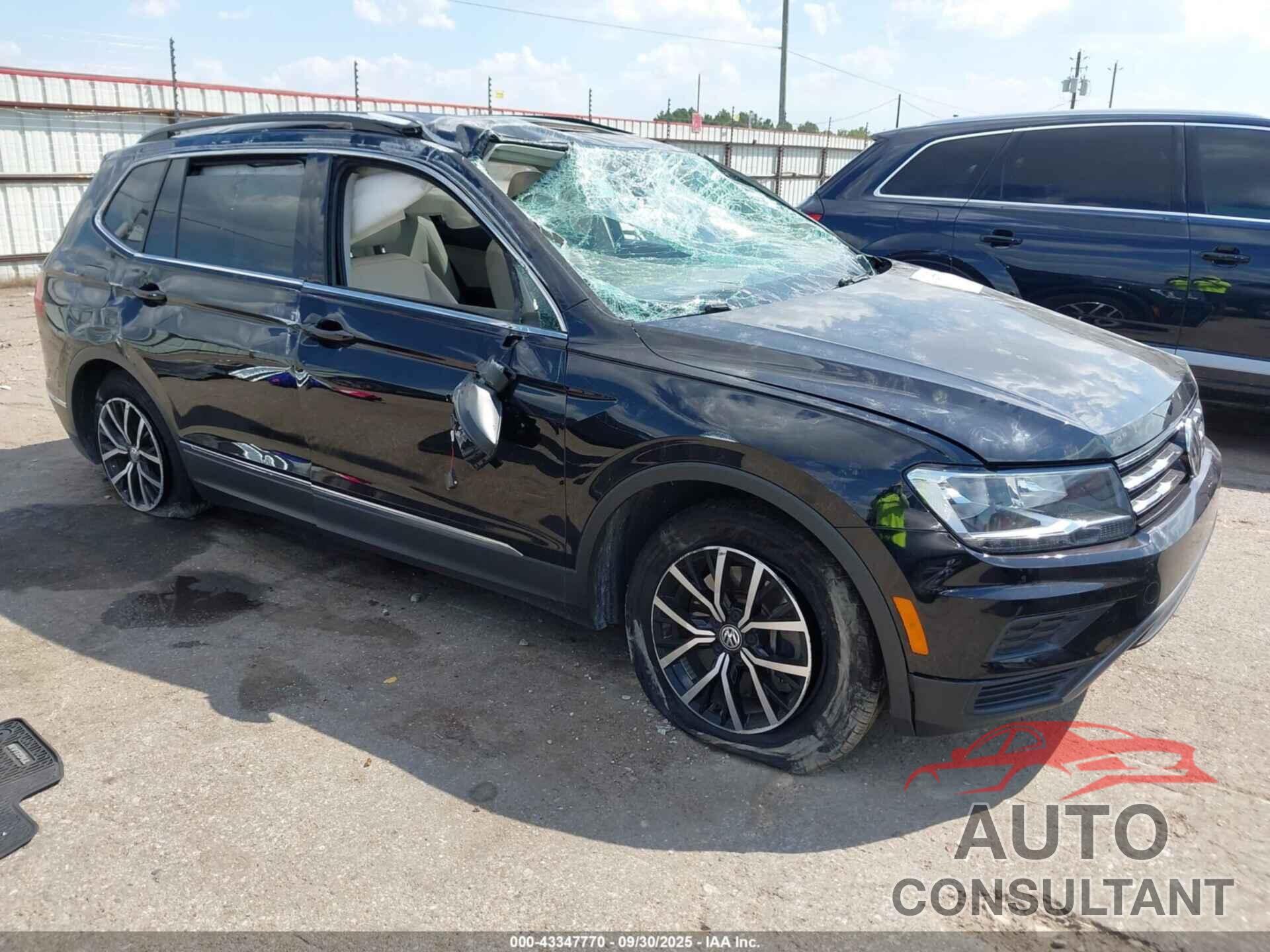 VOLKSWAGEN TIGUAN 2021 - 3VV3B7AX8MM028953