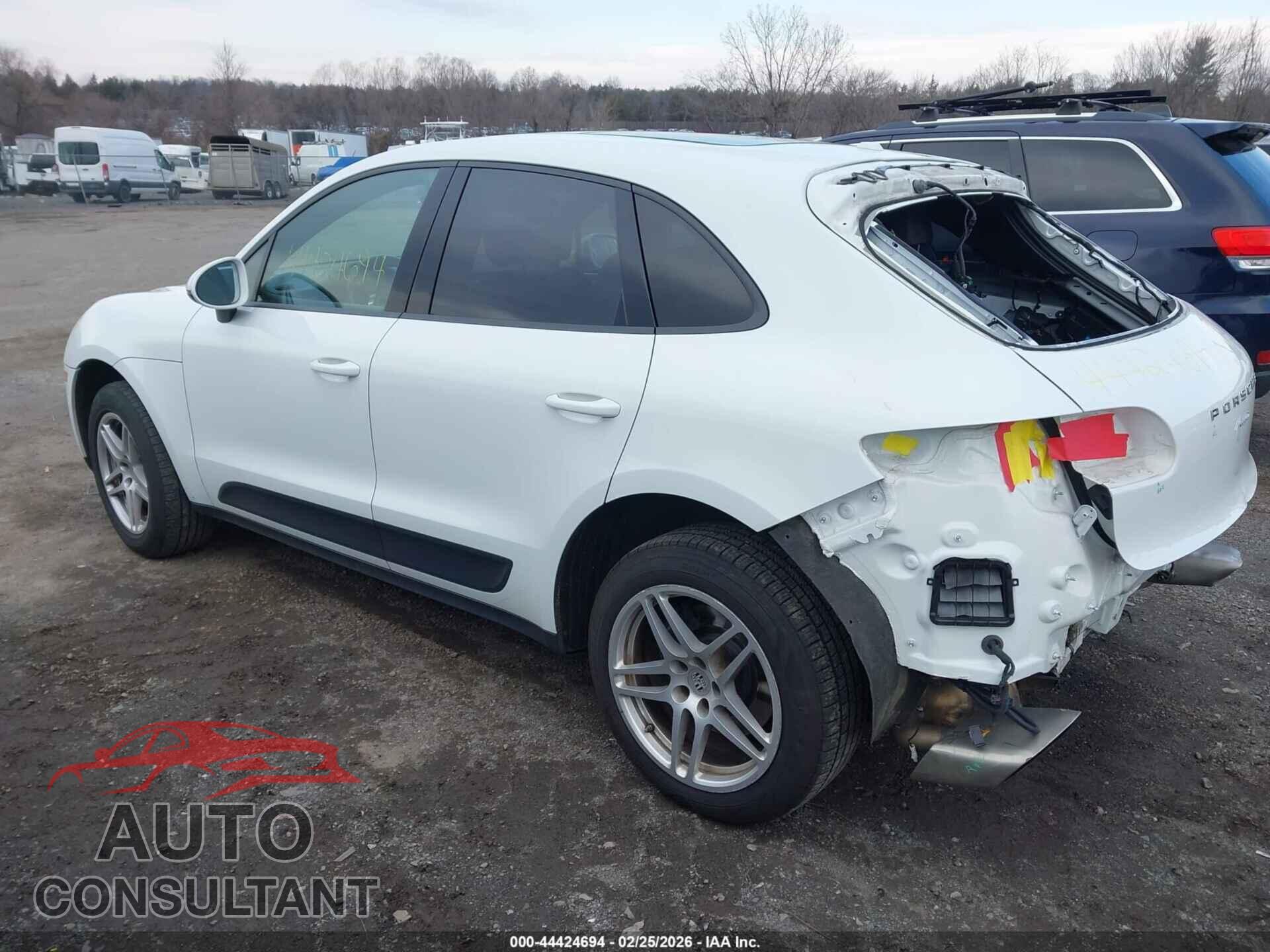 PORSCHE MACAN 2018 - WP1AA2A52JLB09212