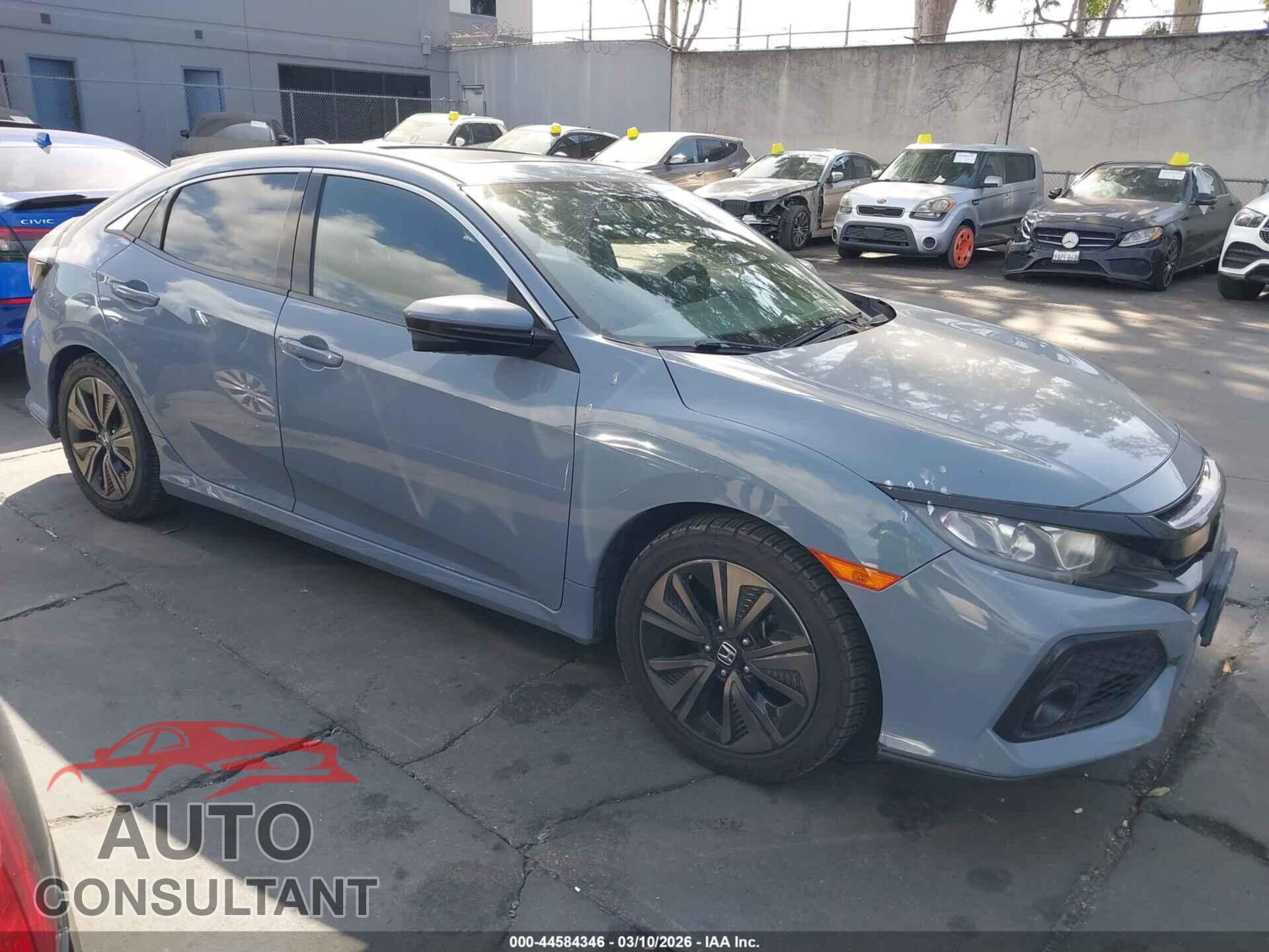 HONDA CIVIC 2017 - SHHFK7H51HU411674