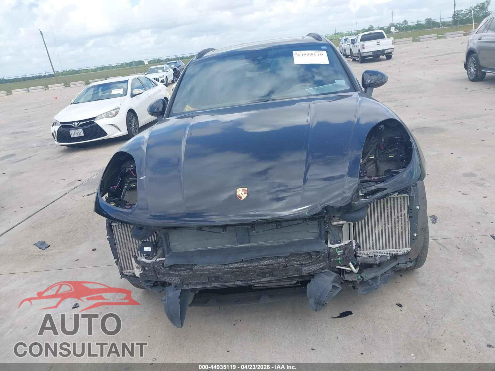 PORSCHE MACAN 2016 - WP1AF2A58GLB90887