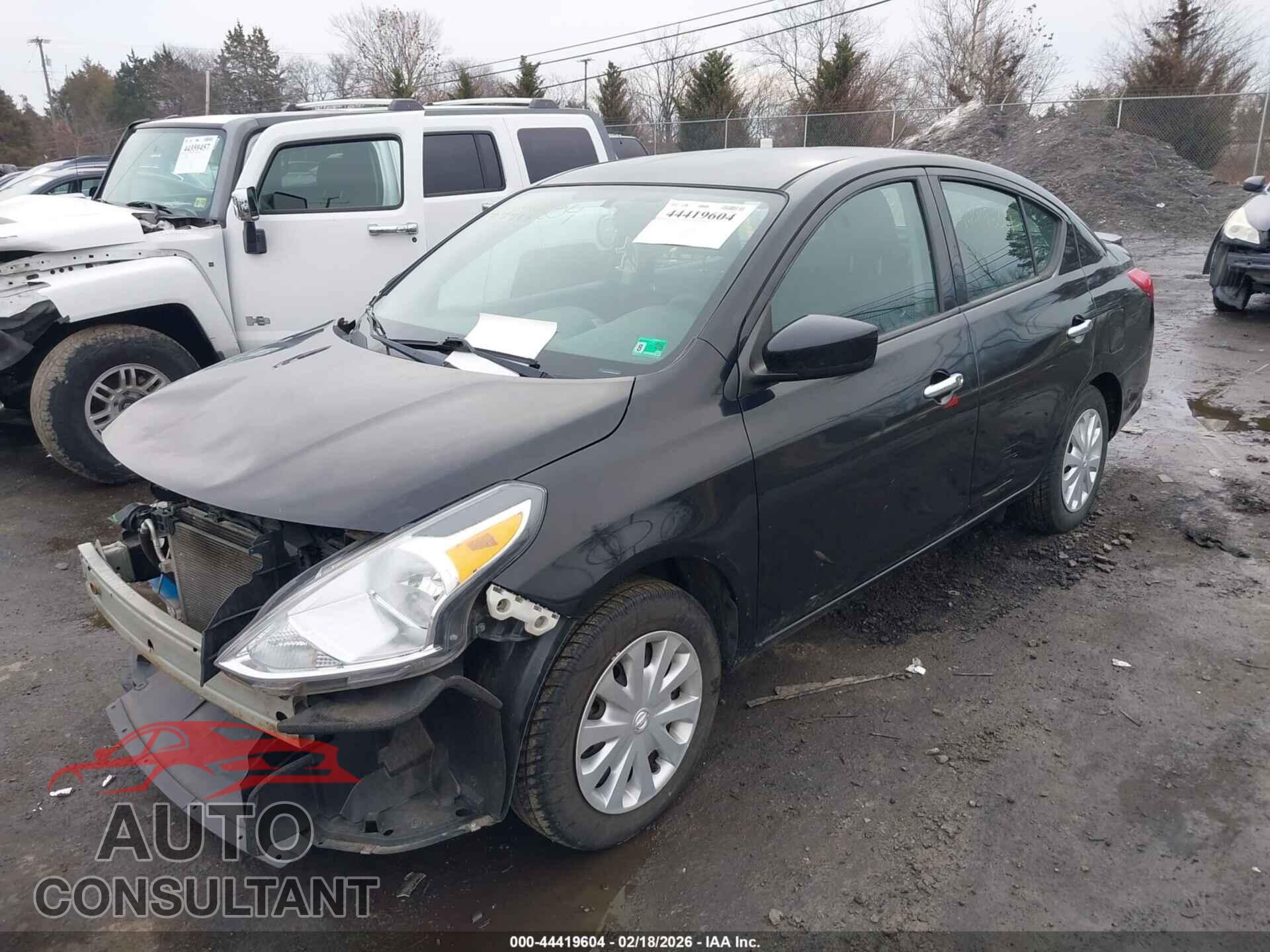 NISSAN VERSA 2019 - 3N1CN7AP3KL865198