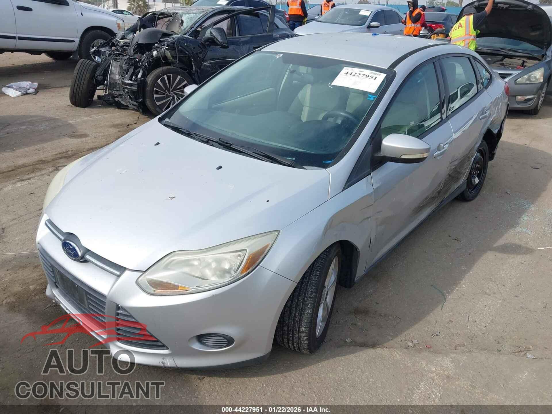FORD FOCUS 2014 - 1FADP3F28EL198751