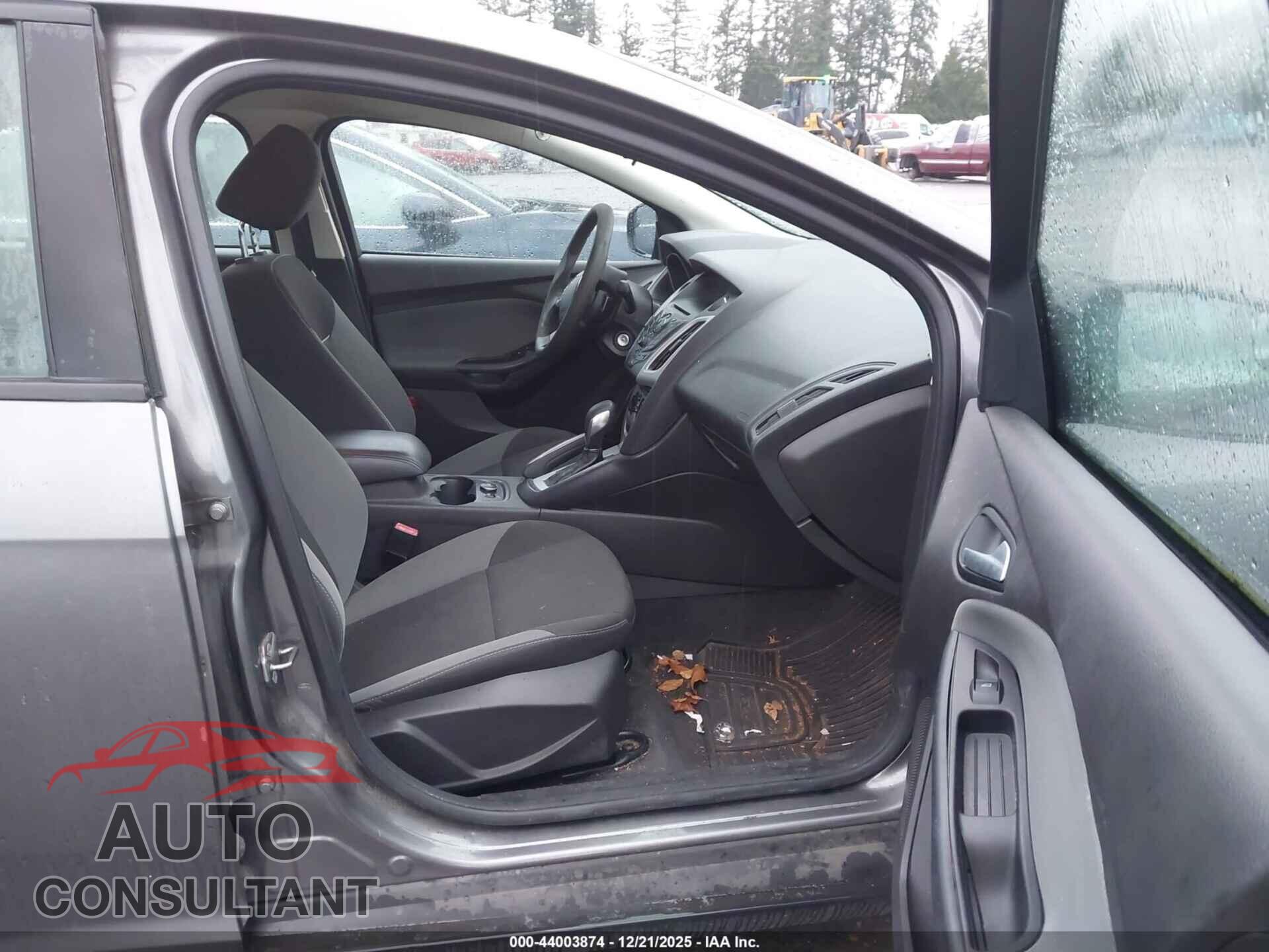 FORD FOCUS 2013 - 1FADP3F21DL353638