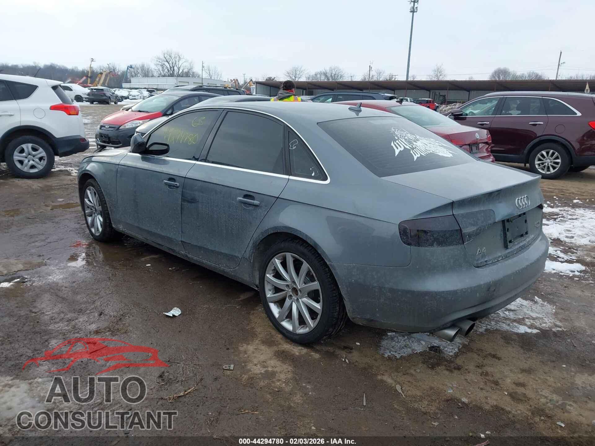 AUDI A4 2013 - WAUFFAFL8DN036606