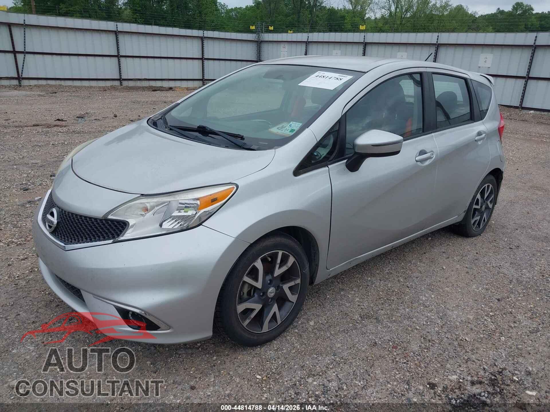 NISSAN VERSA NOTE 2015 - 3N1CE2CP2FL419629