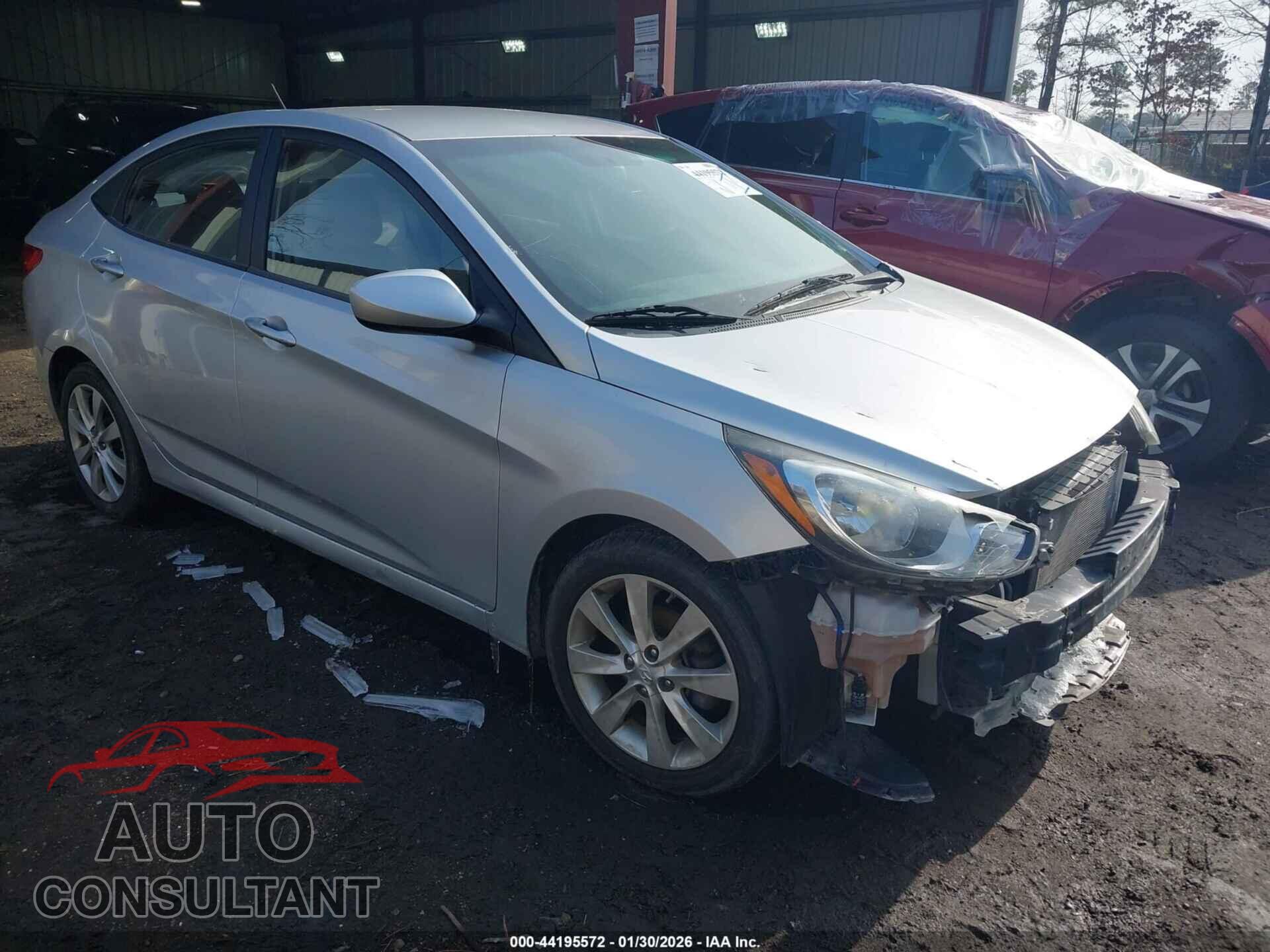 HYUNDAI ACCENT 2012 - KMHCU4AE5CU120596