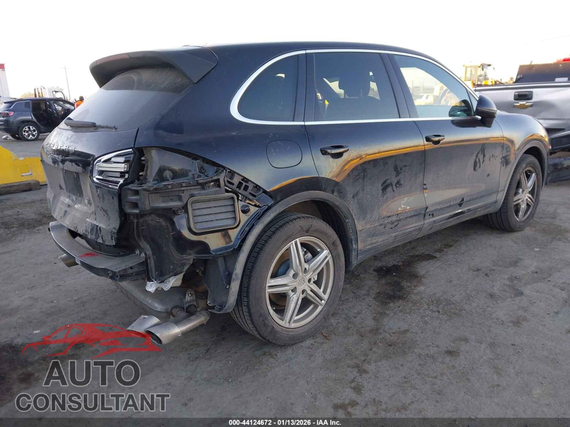 PORSCHE CAYENNE 2015 - WP1AB2A22FLA56201