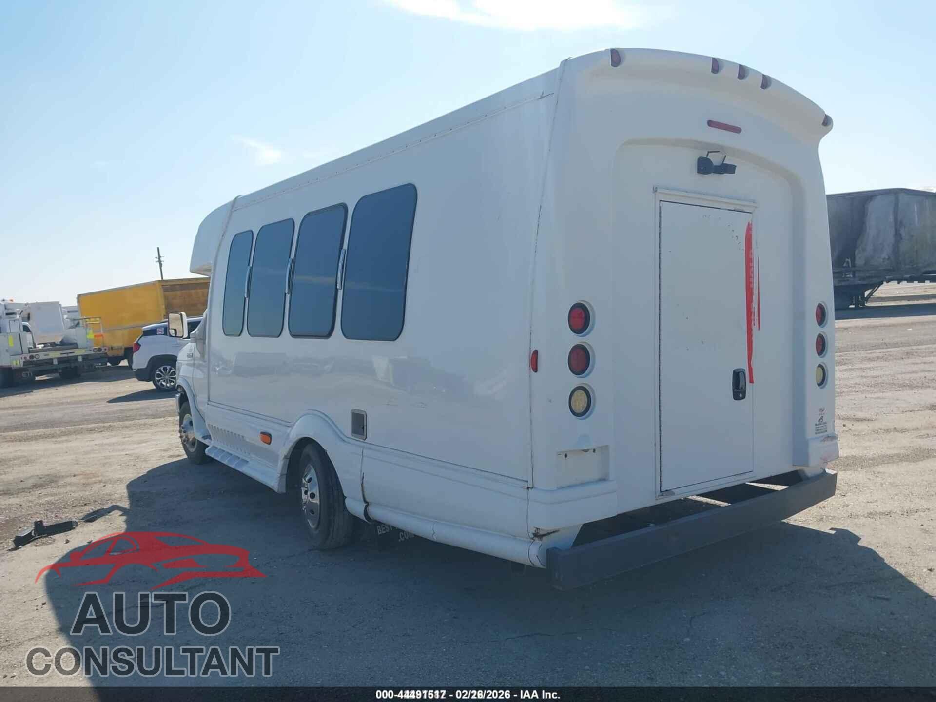 FORD E-450 CUTAWAY 2009 - 1FDXE45S49DA26698