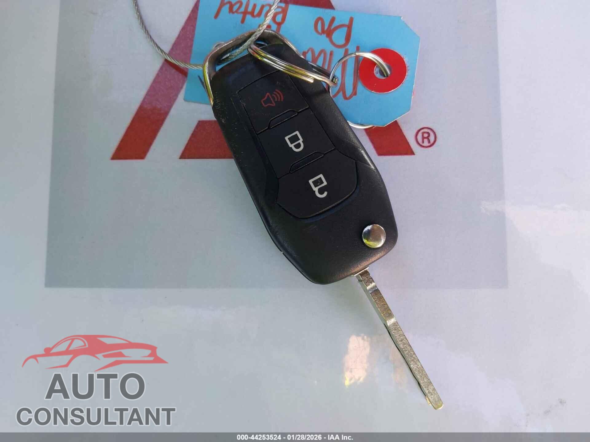 FORD ESCAPE 2020 - 1FMCU0F60LUA38804