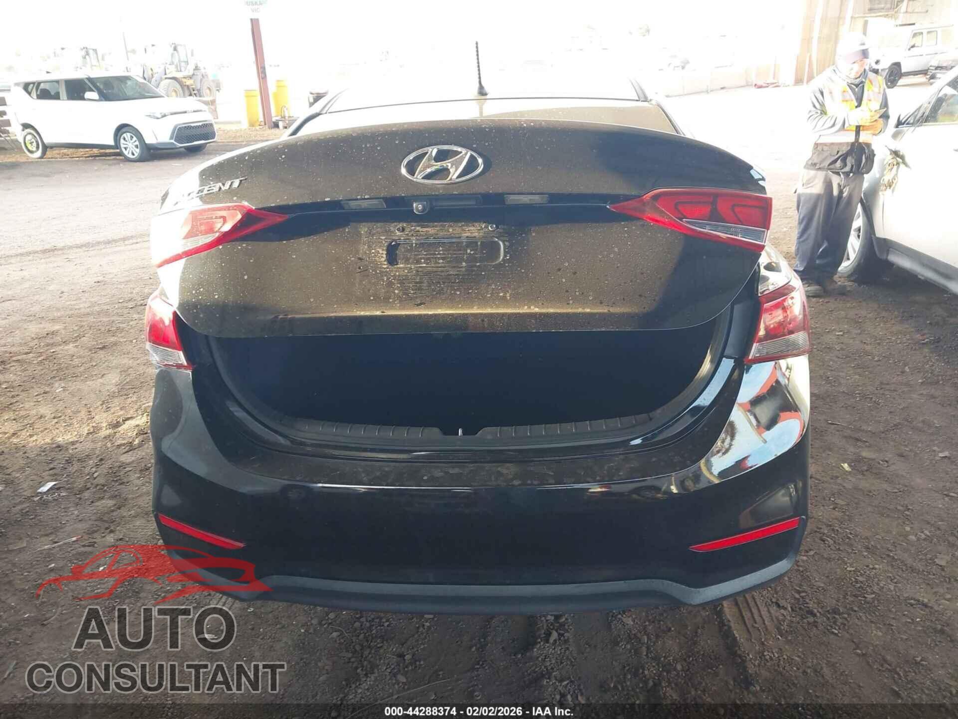 HYUNDAI ACCENT 2019 - 3KPC24A35KE063919