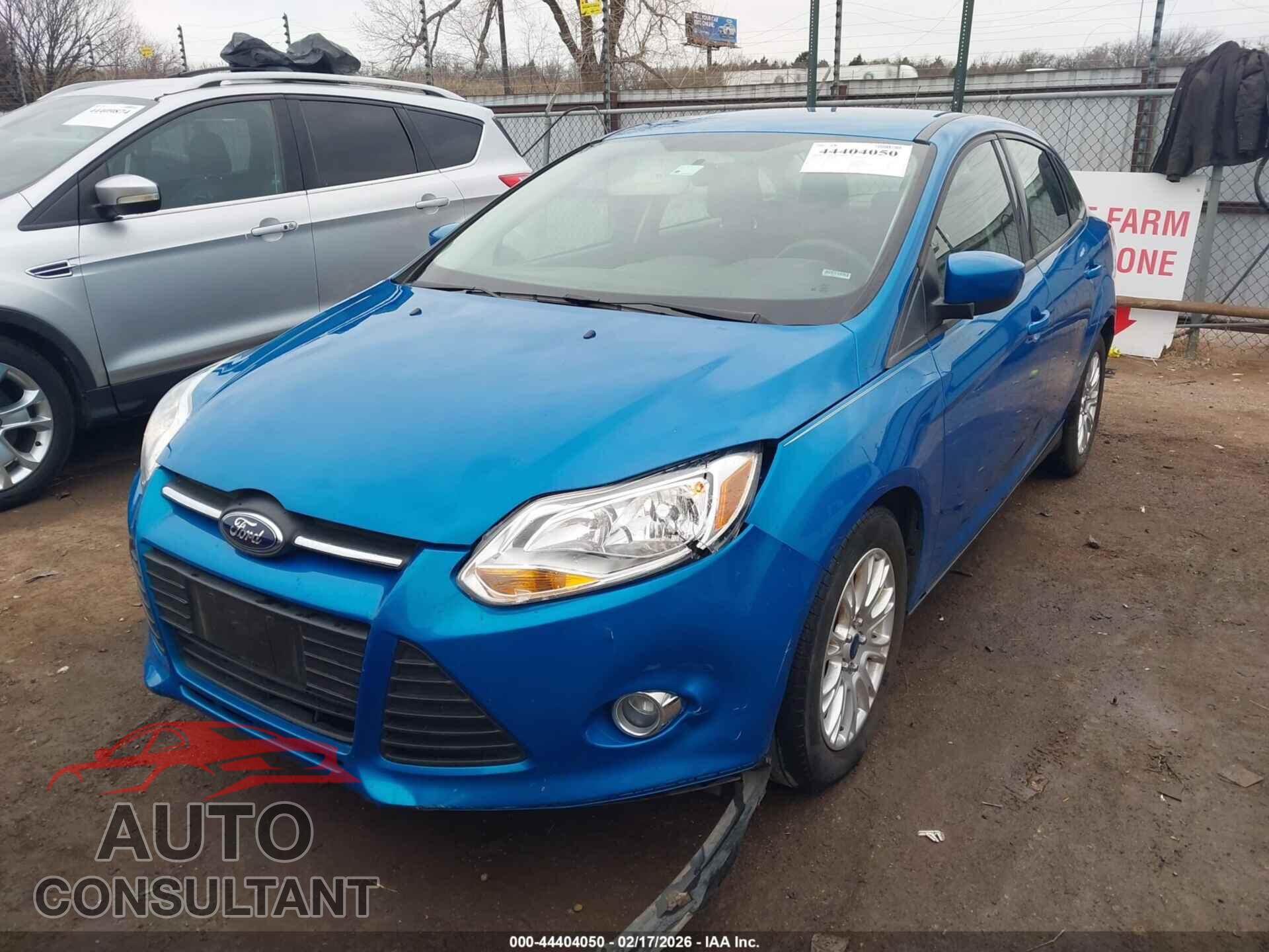 FORD FOCUS 2012 - 1FAHP3F24CL372975