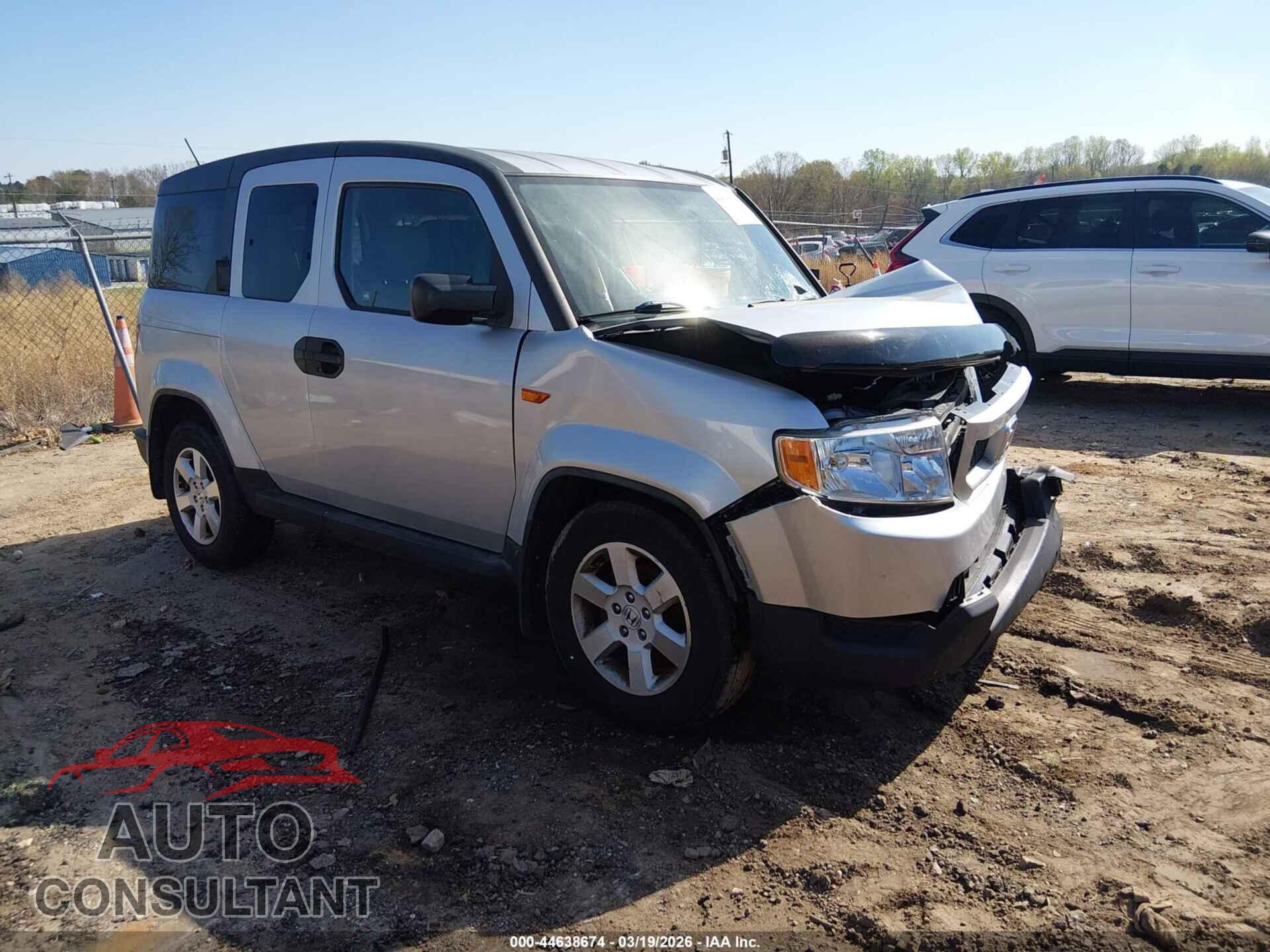 HONDA ELEMENT 2011 - 5J6YH2H77BL005622